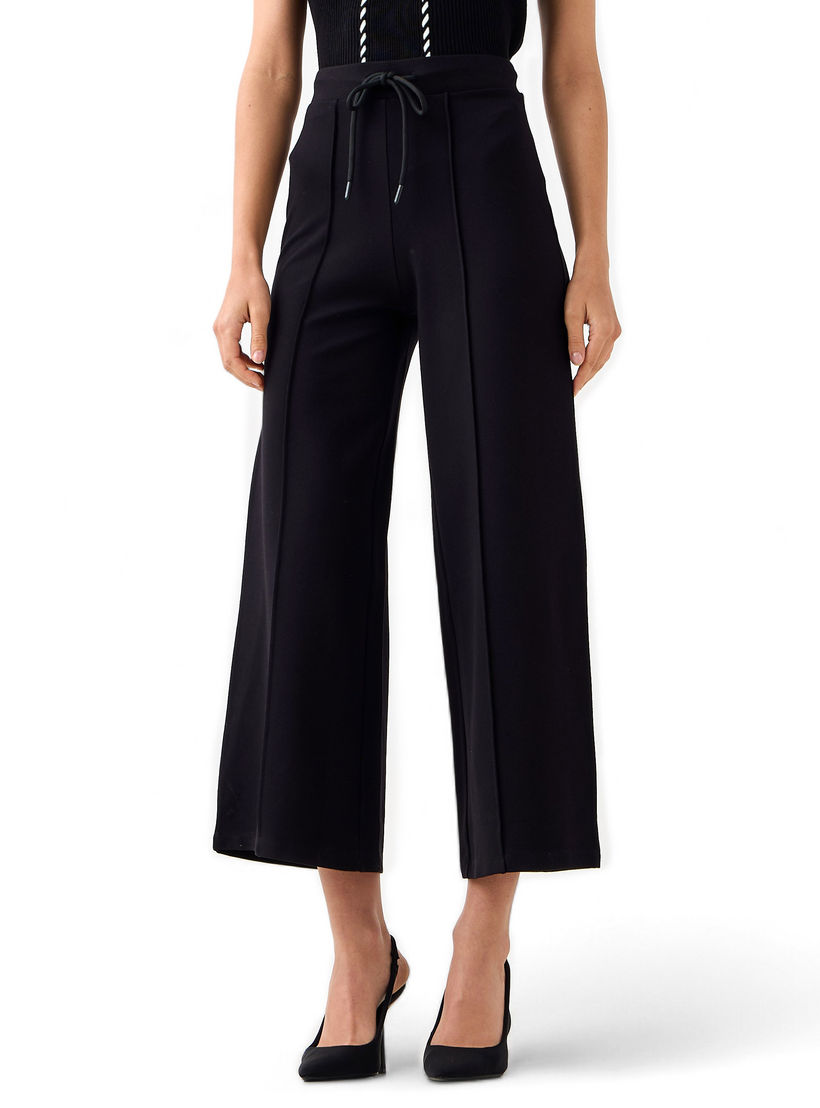 بنطلون واسع قصير بتفاصيل خط بارز-women-clothing-bottoms-trousers-image-2