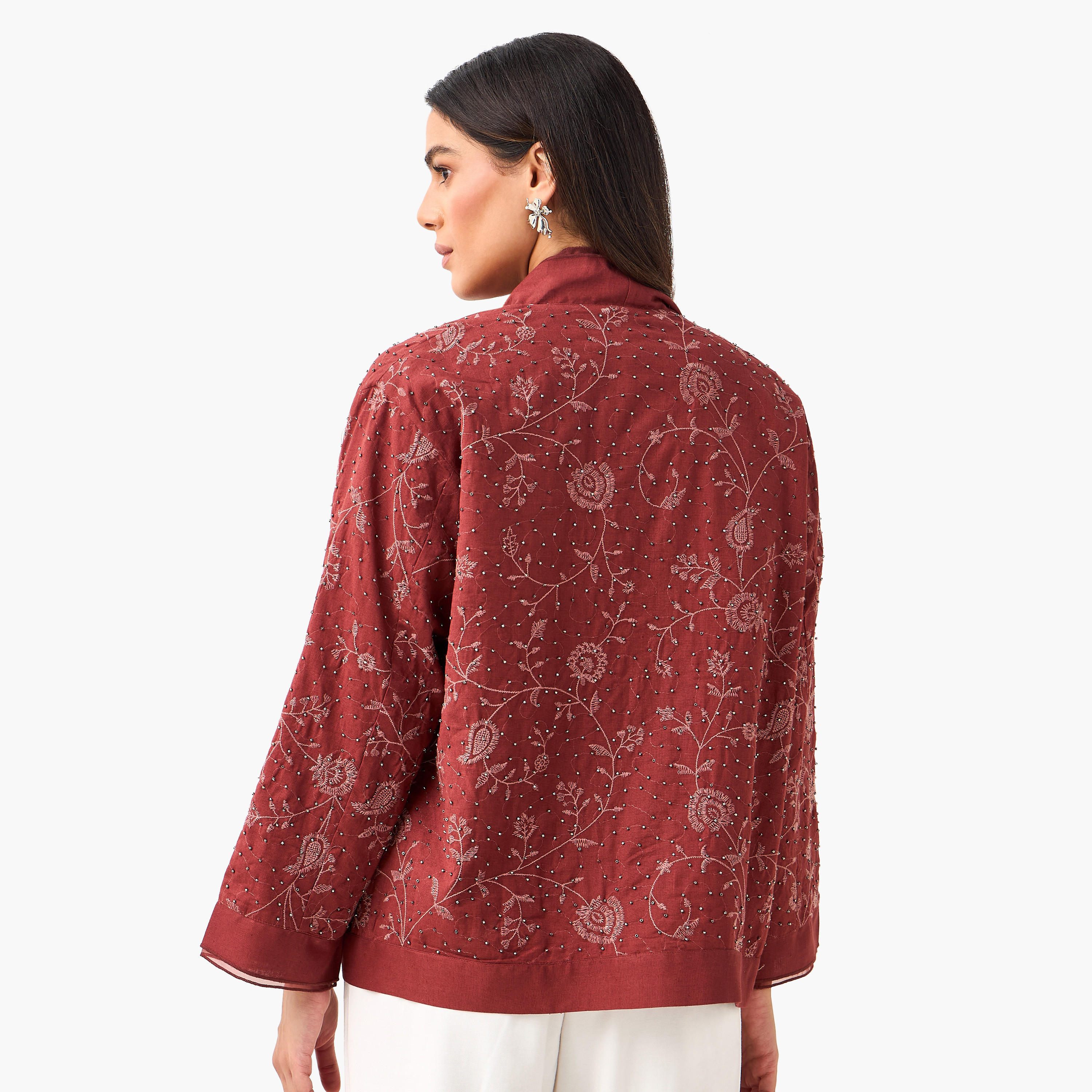 سترة شروج جاكار بقصة مريحة وزينة-women-clothing-shirtsandblouses-blouses-image-5