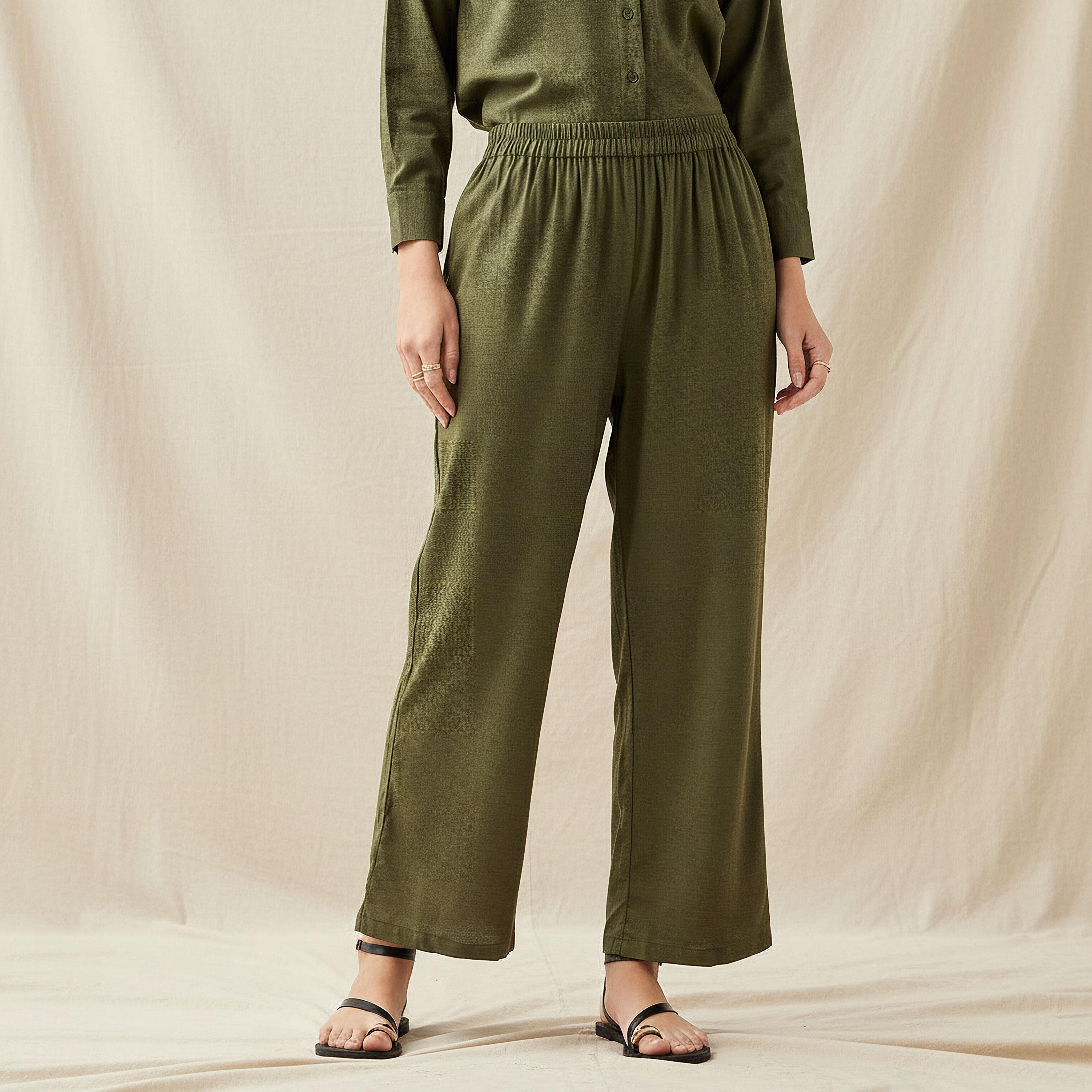 بنطلون واسع الساق بخصر مرن-women-clothing-coordsets-image-1