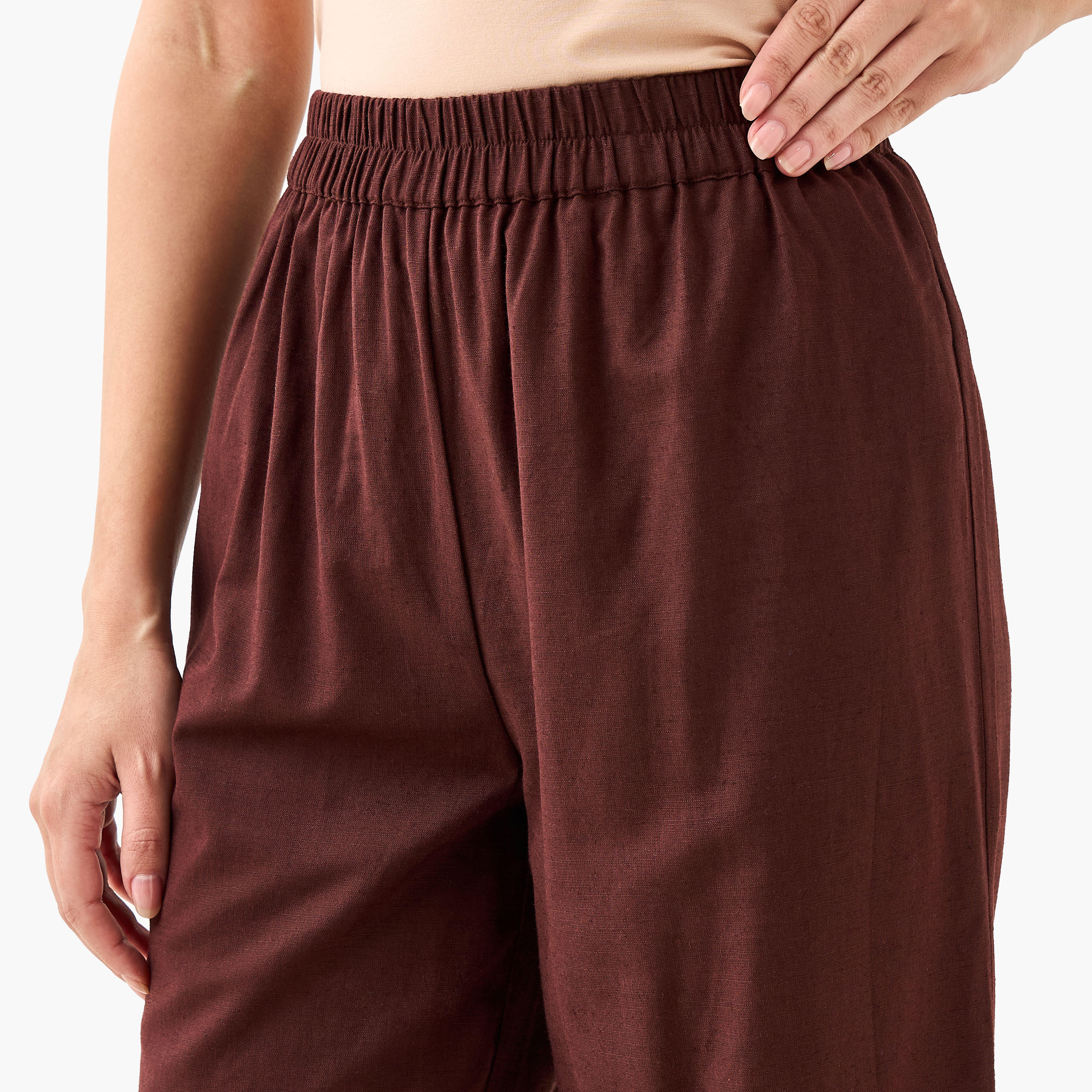 بنطلون واسع الساق بخصر مرن-women-clothing-coordsets-image-5