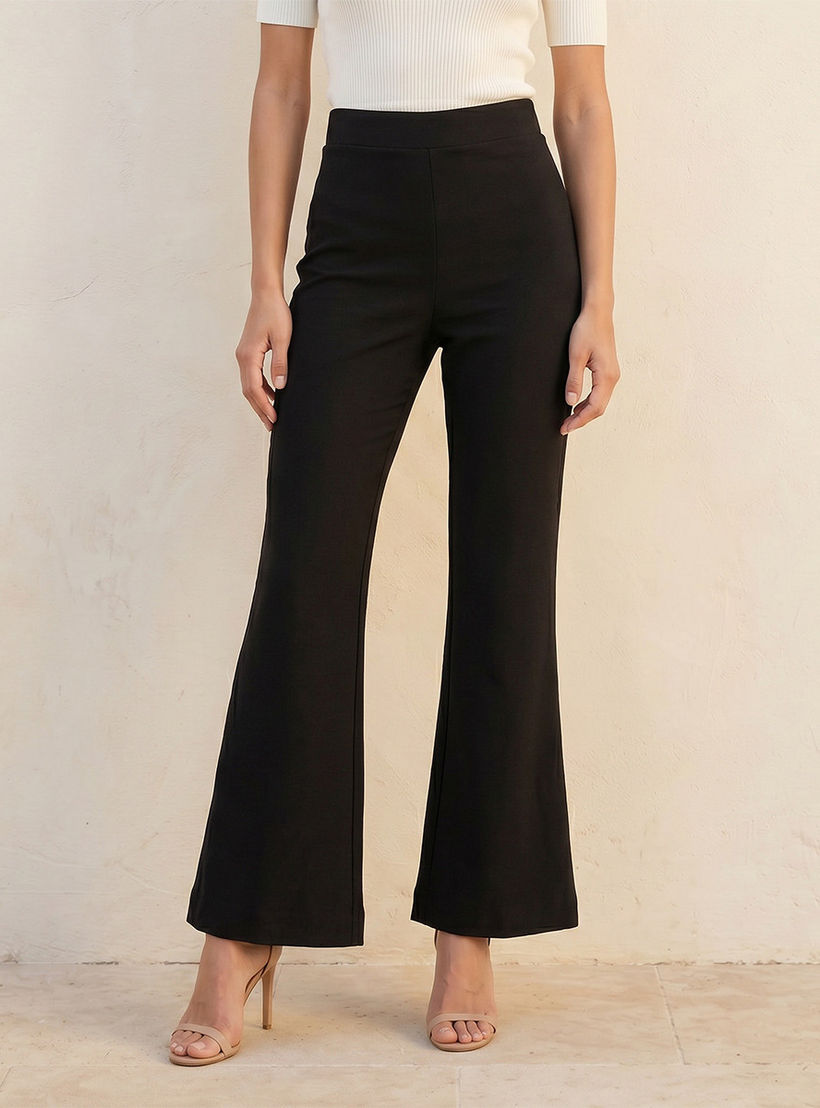 بنطلون مرن بقصة بوت وطول كامل من سبلاش سمارت-women-clothing-bottoms-trousers-image-1
