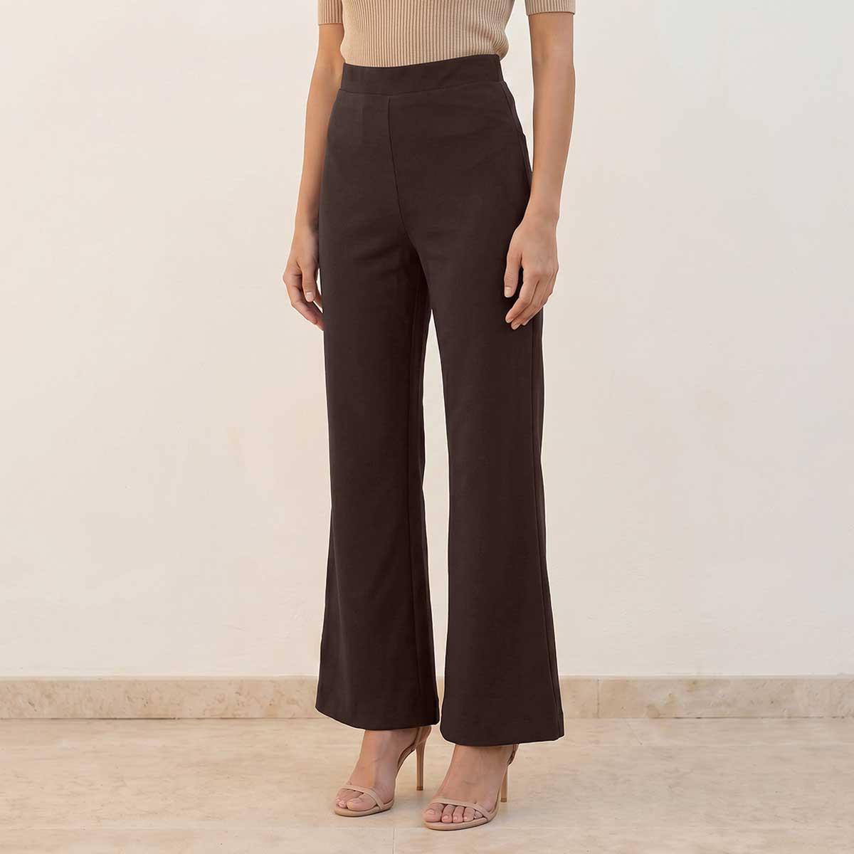 بنطلون مرن بقصة بوت وطول كامل من سبلاش سمارت-women-clothing-bottoms-trousers-image-1