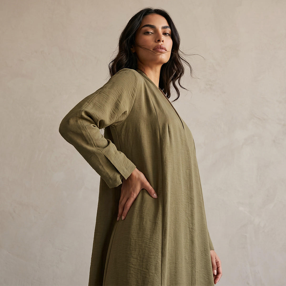 سترة طويلة بقصة مريحة من سبلاش سمارت-women-clothing-shirtsandblouses-blouses-image-4