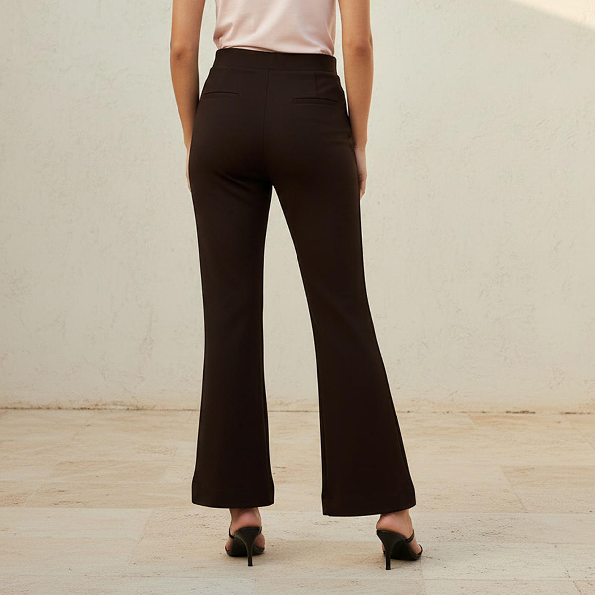 بنطلون بونتي بقصة بوت وبخصر متوسط الارتفاع سمارت من سبلاش-women-clothing-bottoms-trousers-image-4