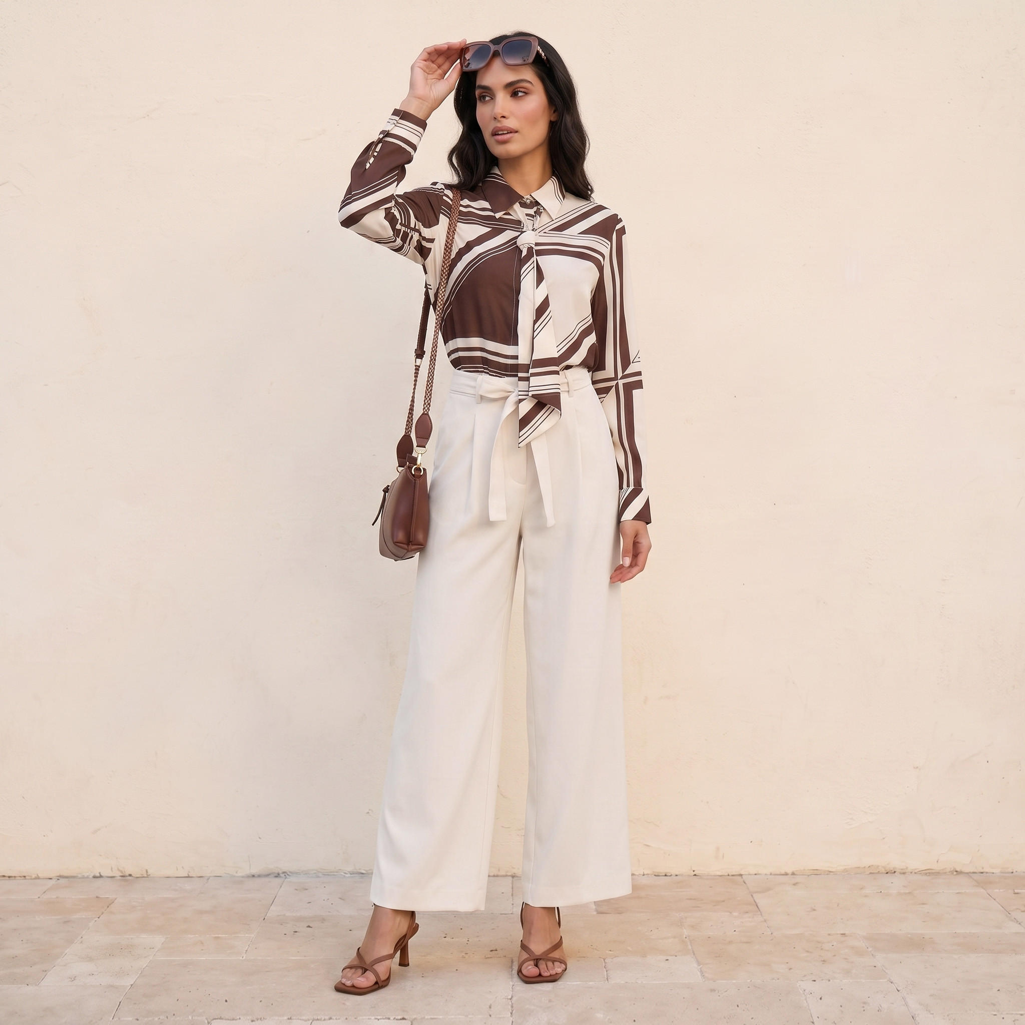 بنطلون بقصّة مستقيمة وحزام من سبلاش سمارت-women-clothing-trousers-image-3