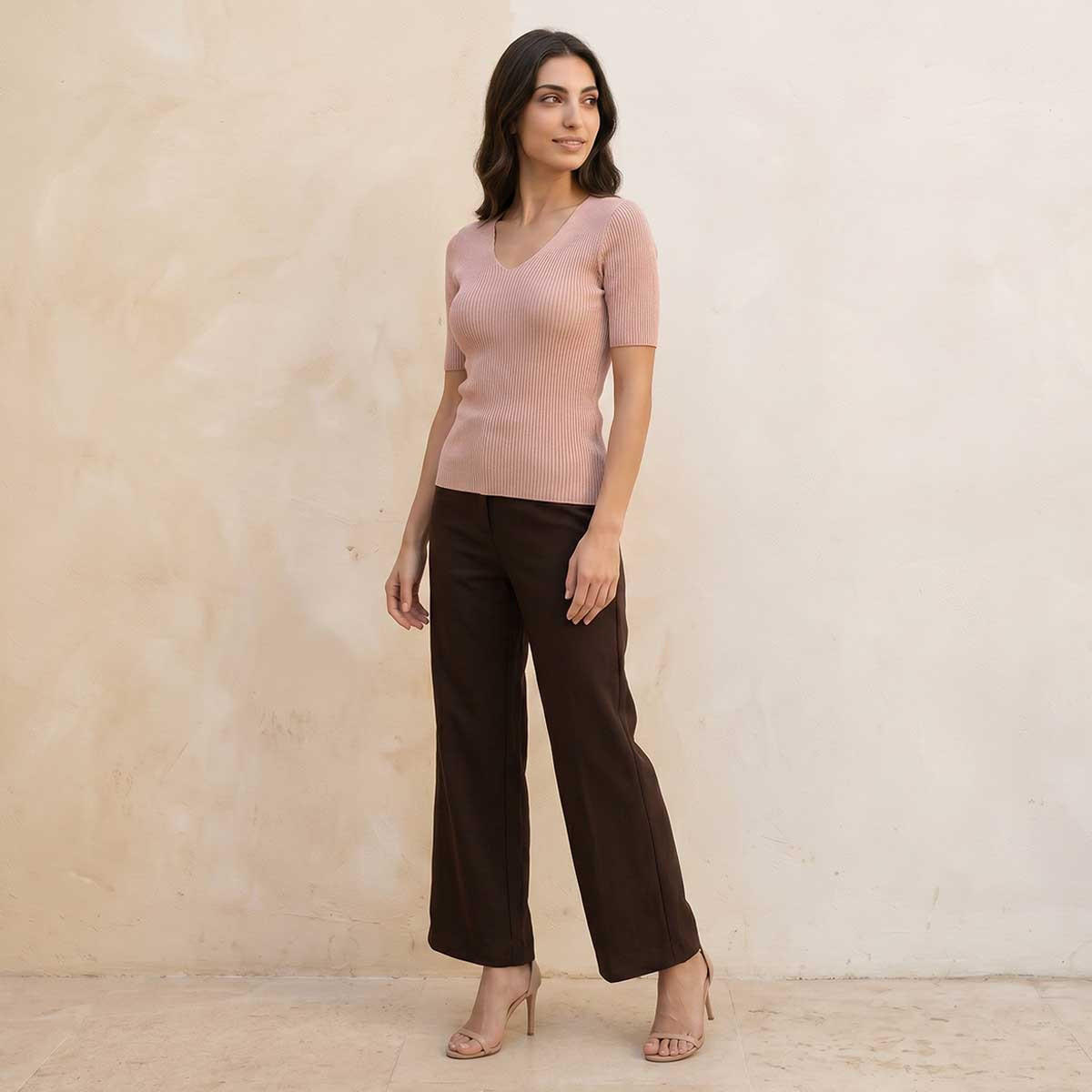 تيشيرت بياقة V من سبلاش سمارت-women-clothing-tshirts-image-3
