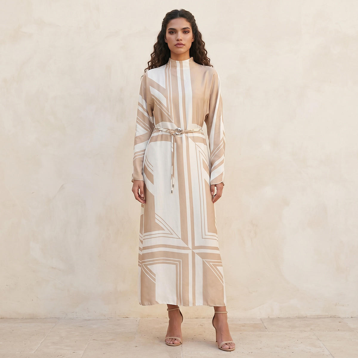 فستان ماكسي بطبعات وحزام بإبزيم من سبلاش سمارت-women-clothing-dresses-image-1