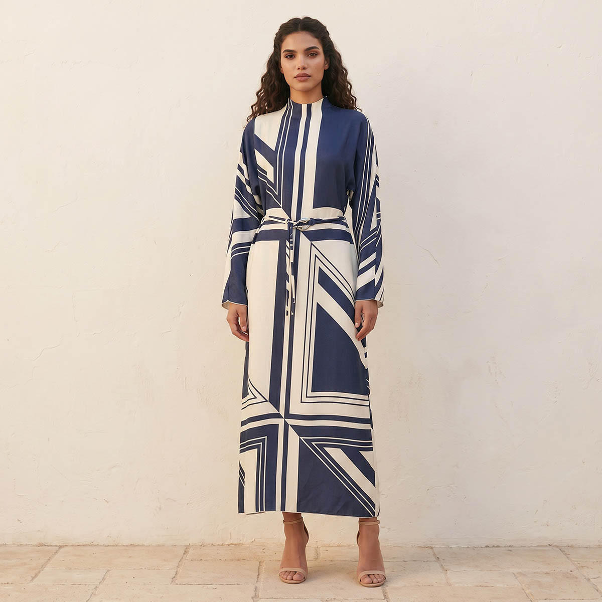 فستان ماكسي بطبعات وحزام بإبزيم من سبلاش سمارت-women-clothing-dresses-image-1