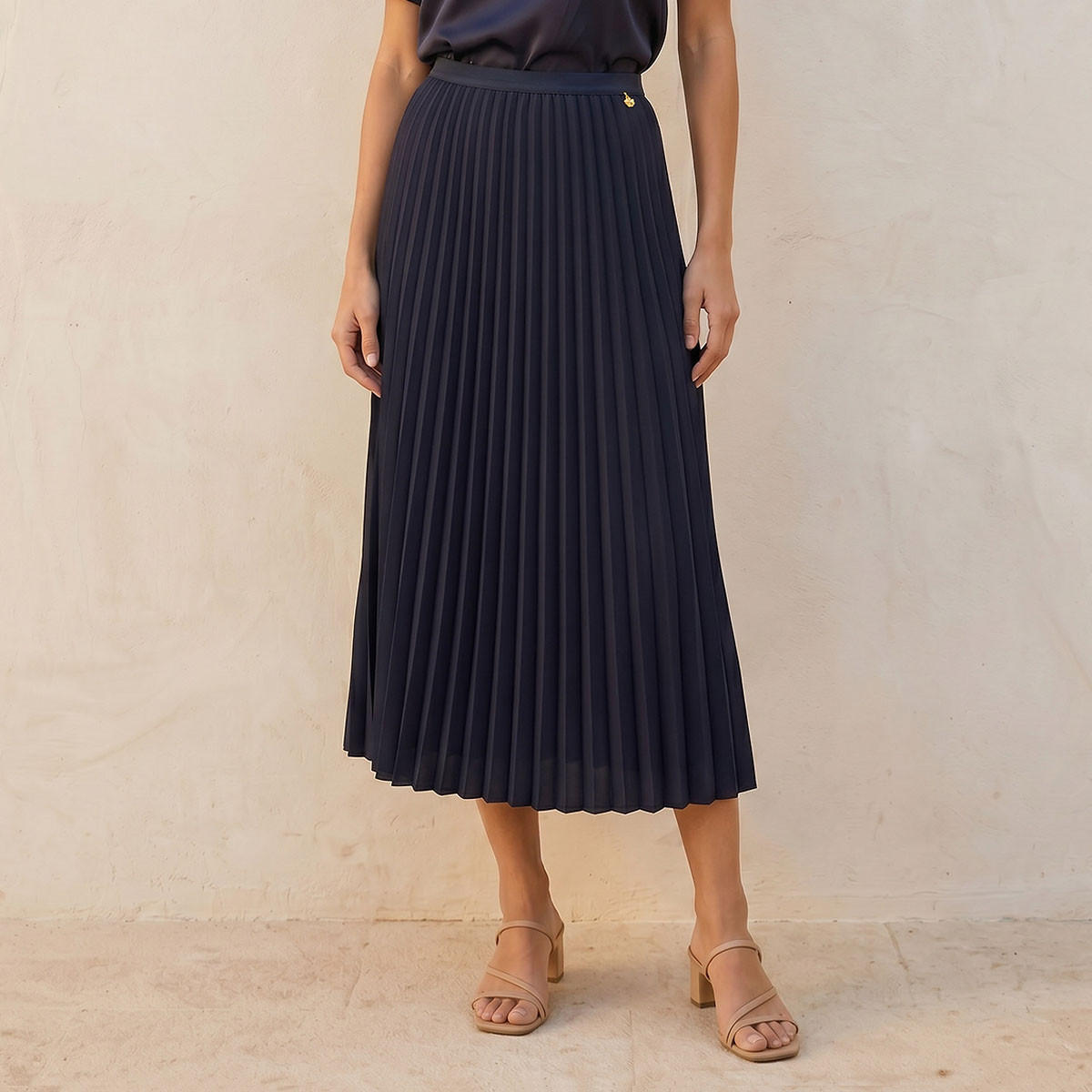تنورة ميدي بتفاصيل كسرات من سبلاش سمارت-women-clothing-skirts-image-1