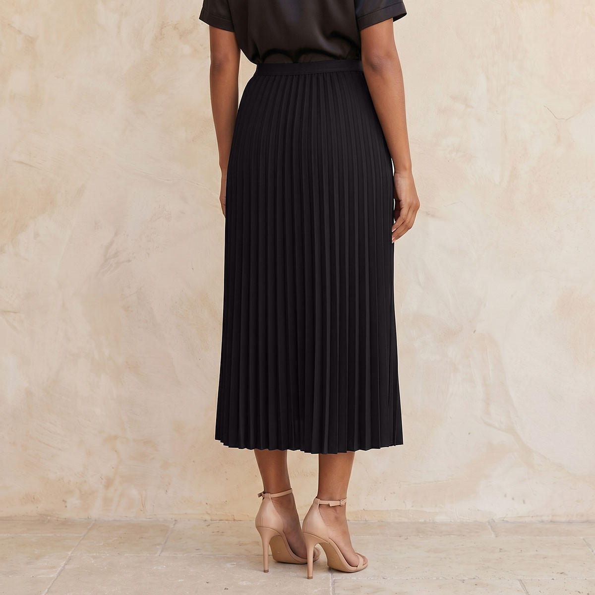 تنورة ميدي بتفاصيل كسرات من سبلاش سمارت-women-clothing-skirts-image-4