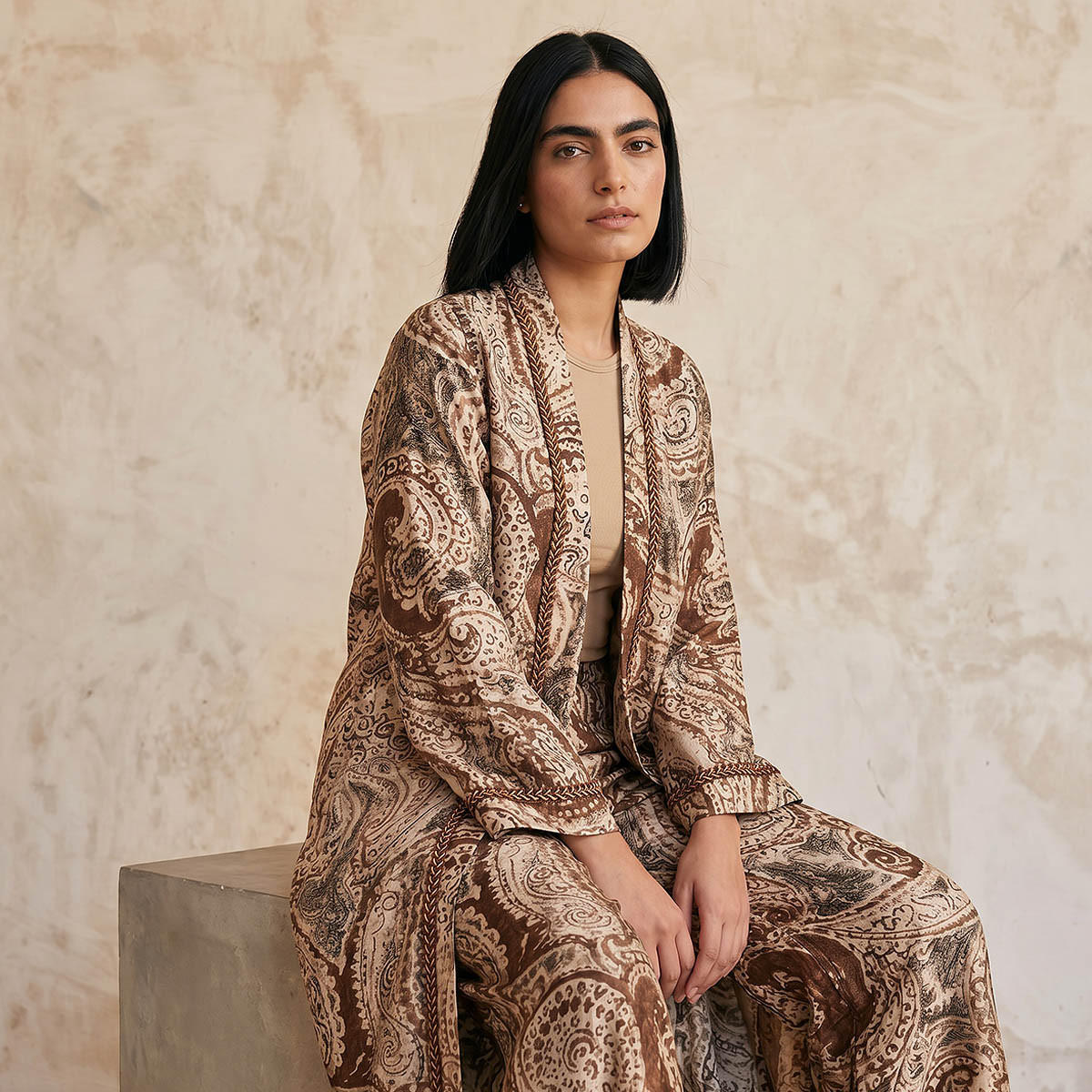 سترة مفتوحة طويلة بقصة مريحة وطبعات من سبلاش سمارت-women-clothing-shirtsandblouses-blouses-image-6