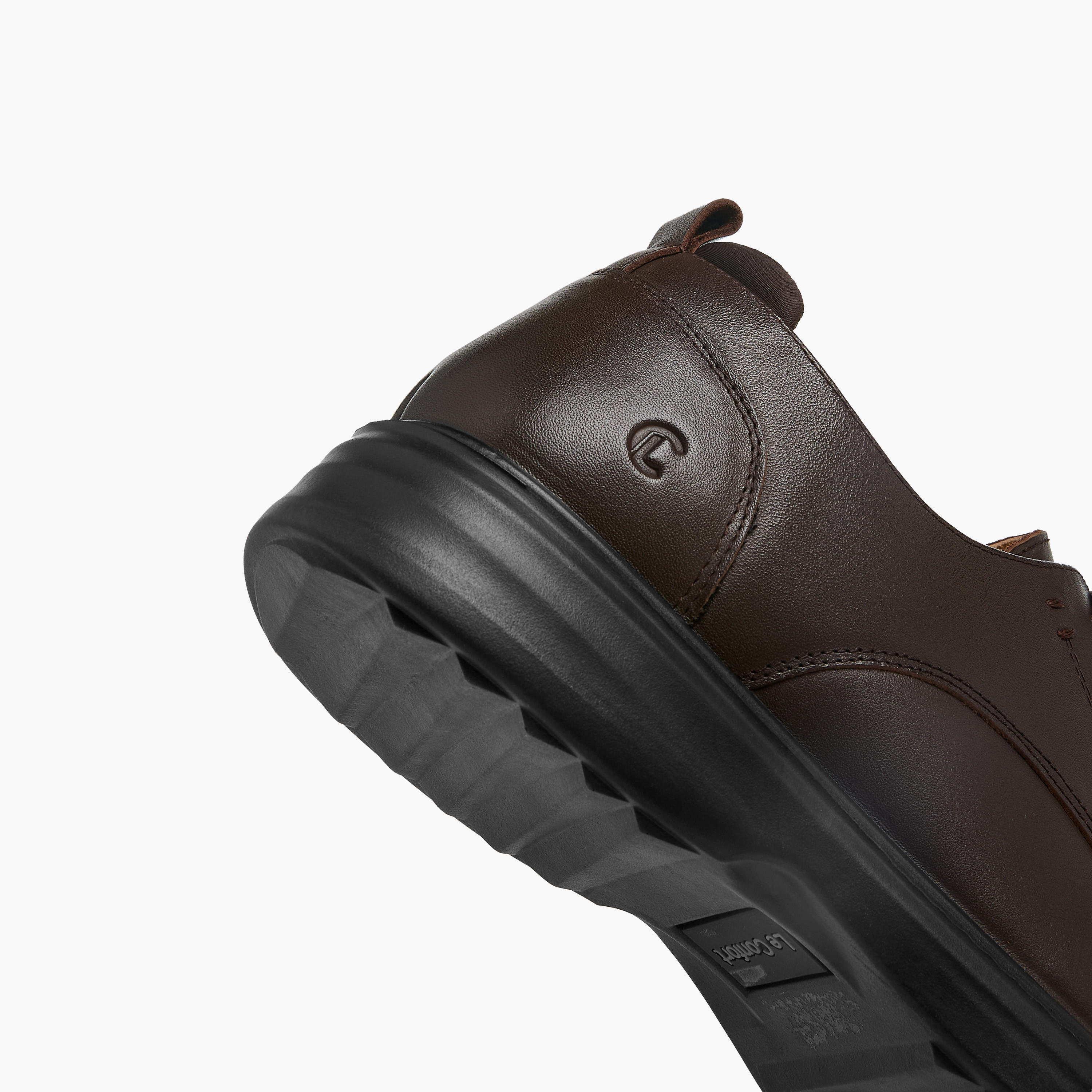 Le Confort Men Solid Lace-Up Leather Derby Shoes-men-shoes-formalshoes-image-5