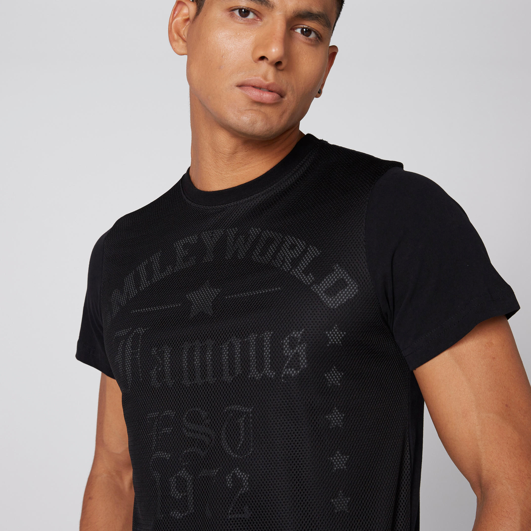 تيشيرت شبكي بياقة مستديرة وأكمام قصيرة وطبعات سمايلي وورلد-men-clothing-tshirtsandpolos-tshirts-image-3