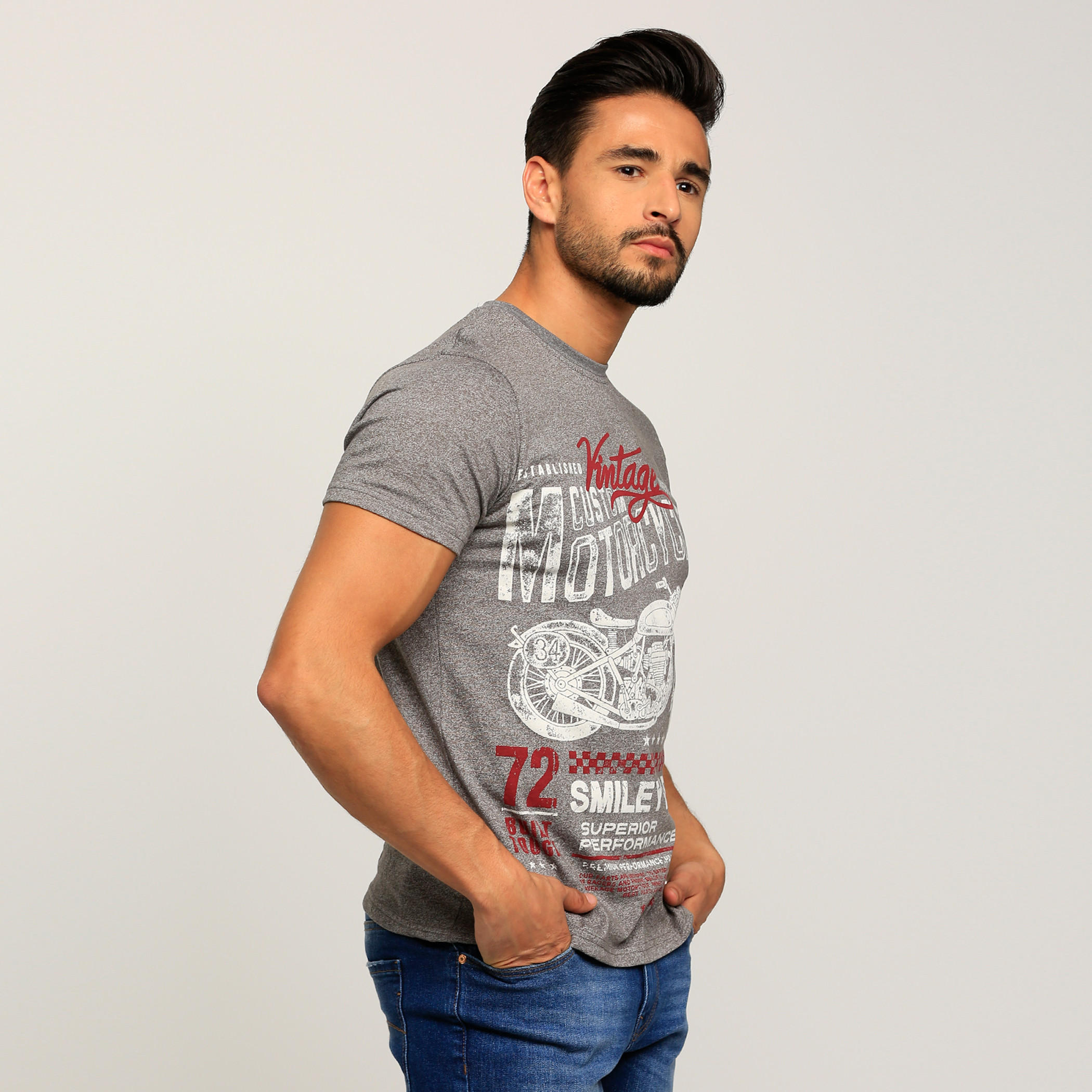 تيشيرت بياقة مستديرة وأكمام قصيرة وطبعات سمايلي وورلد-men-clothing-tshirtsandpolos-tshirts-image-3