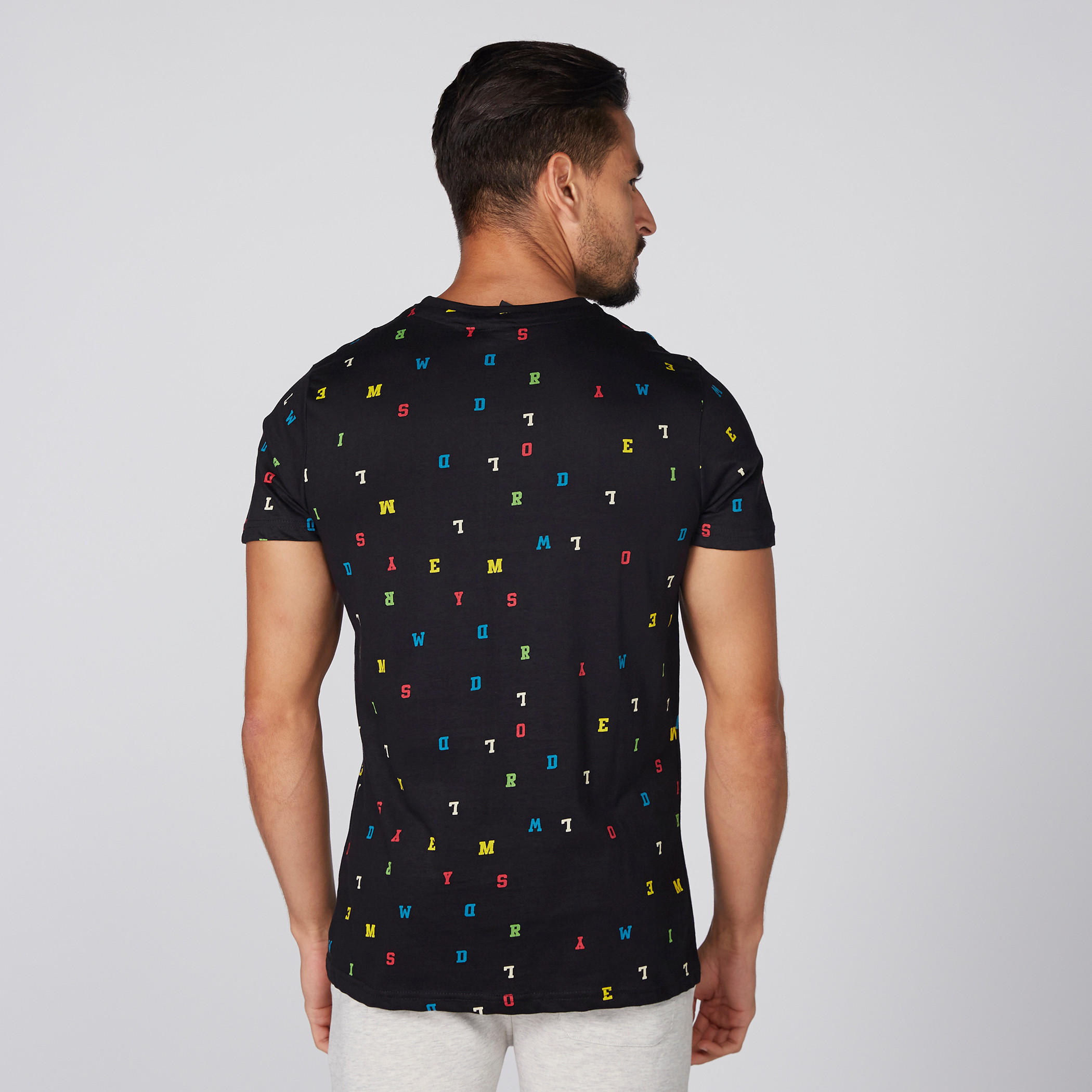 تيشيرت بأكمام قصيرة وطبعات سمايلي وورلد-men-clothing-tshirtsandpolos-tshirts-image-2