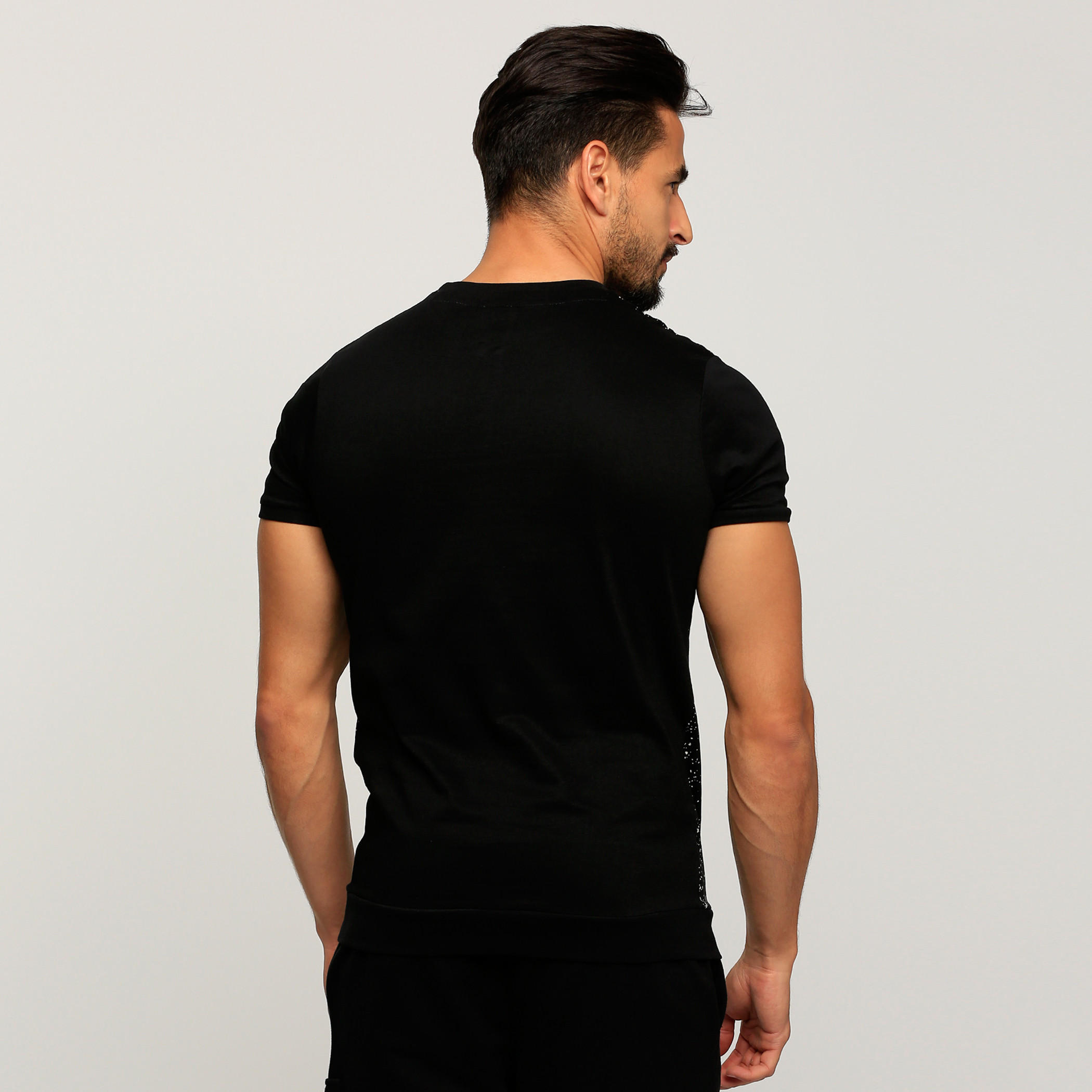 تيشيرت بياقة ضيّقة وأكمام قصيرة وطبعات سمايلي وورلد-men-clothing-tshirtsandpolos-tshirts-image-2