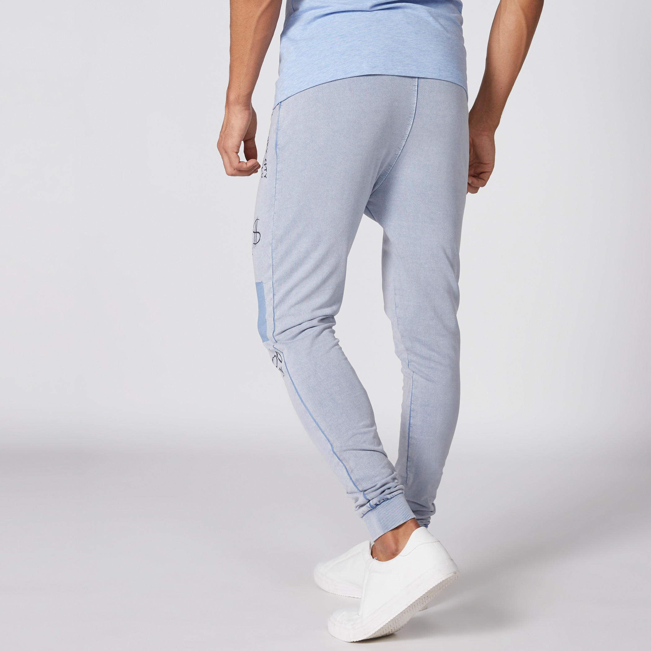 بنطال رياضي طويل بخصر مطاطي مزيّن بطبعات سمايلي وورلد-men-clothing-bottoms-joggers-image-2
