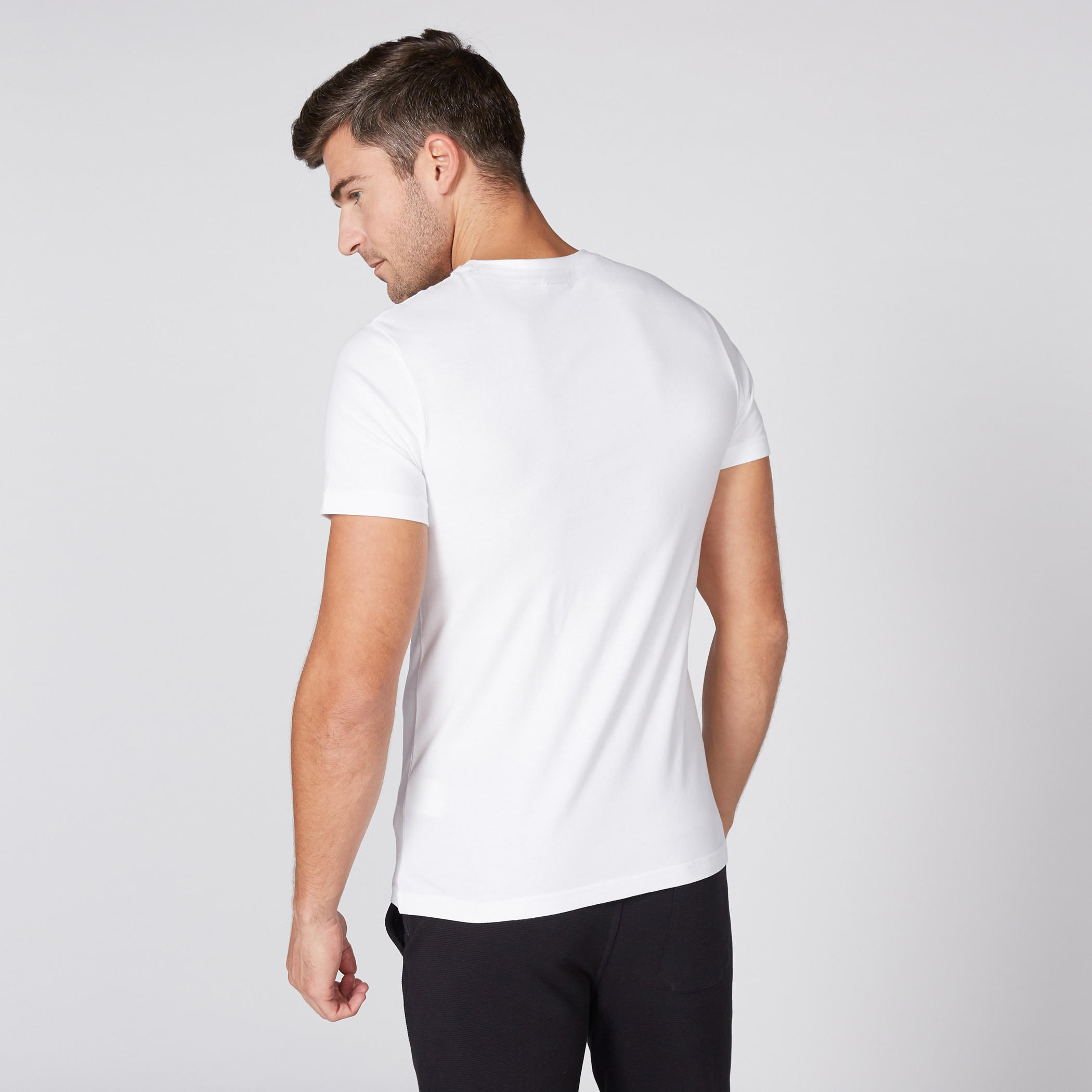 تيشيرت بياقة مستديرة وأكمام قصيرة وطبعات سمايلي وورلد-men-clothing-tshirtsandpolos-tshirts-image-4