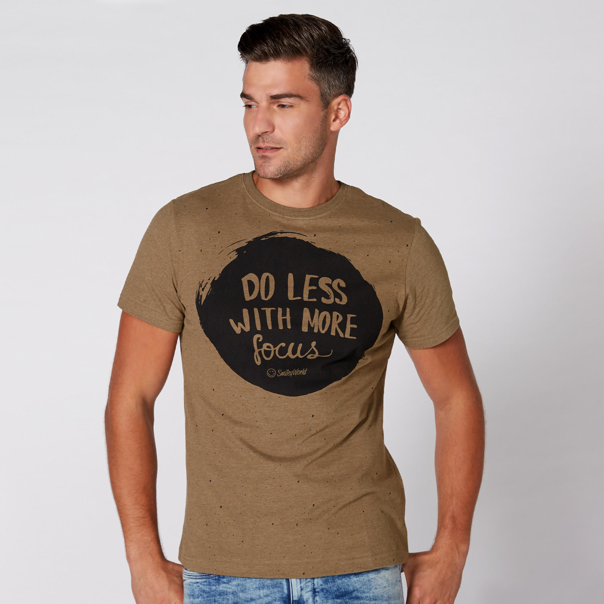تيشيرت بياقة مستديرة وأكمام قصيرة وطبعات سمايلي وورلد-men-clothing-tshirtsandpolos-tshirts-image-1