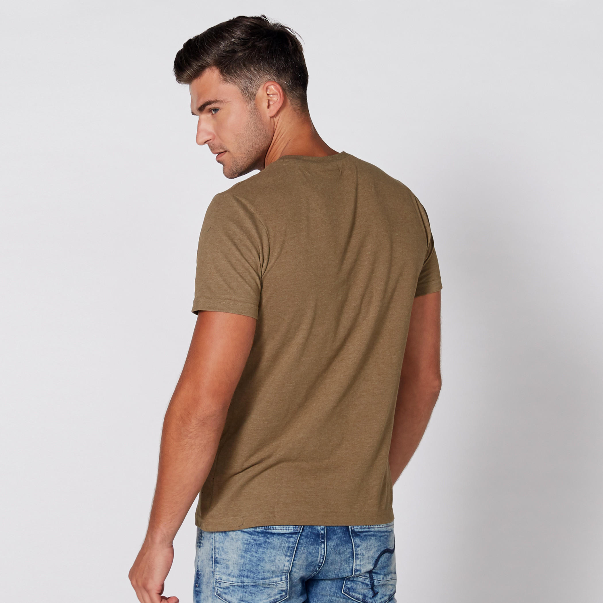 تيشيرت بياقة مستديرة وأكمام قصيرة وطبعات سمايلي وورلد-men-clothing-tshirtsandpolos-tshirts-image-4