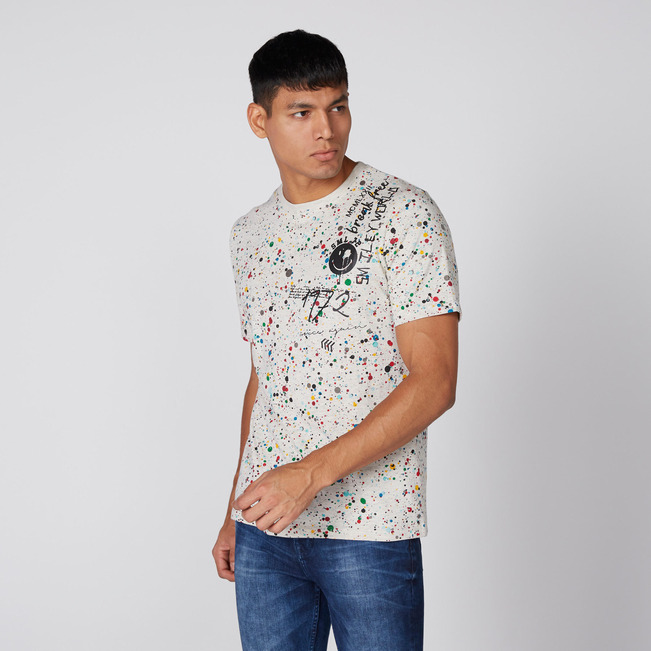 تيشيرت بأكمام قصيرة وطبعات سمايلي وورلد-men-clothing-tshirtsandpolos-tshirts-image-1
