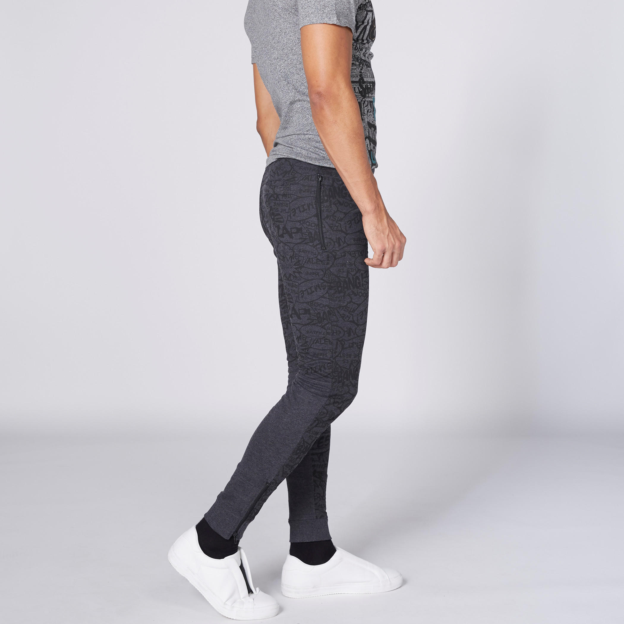 بنطال رياضي طويل بخصر مطاطي مزيّن بطبعات سمايلي وورلد-men-clothing-bottoms-joggers-image-3