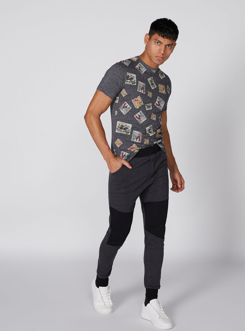 بنطال رياضي طويل بخصر مطاطّي من سمايلي وورلد-men-clothing-bottoms-joggers-image-3