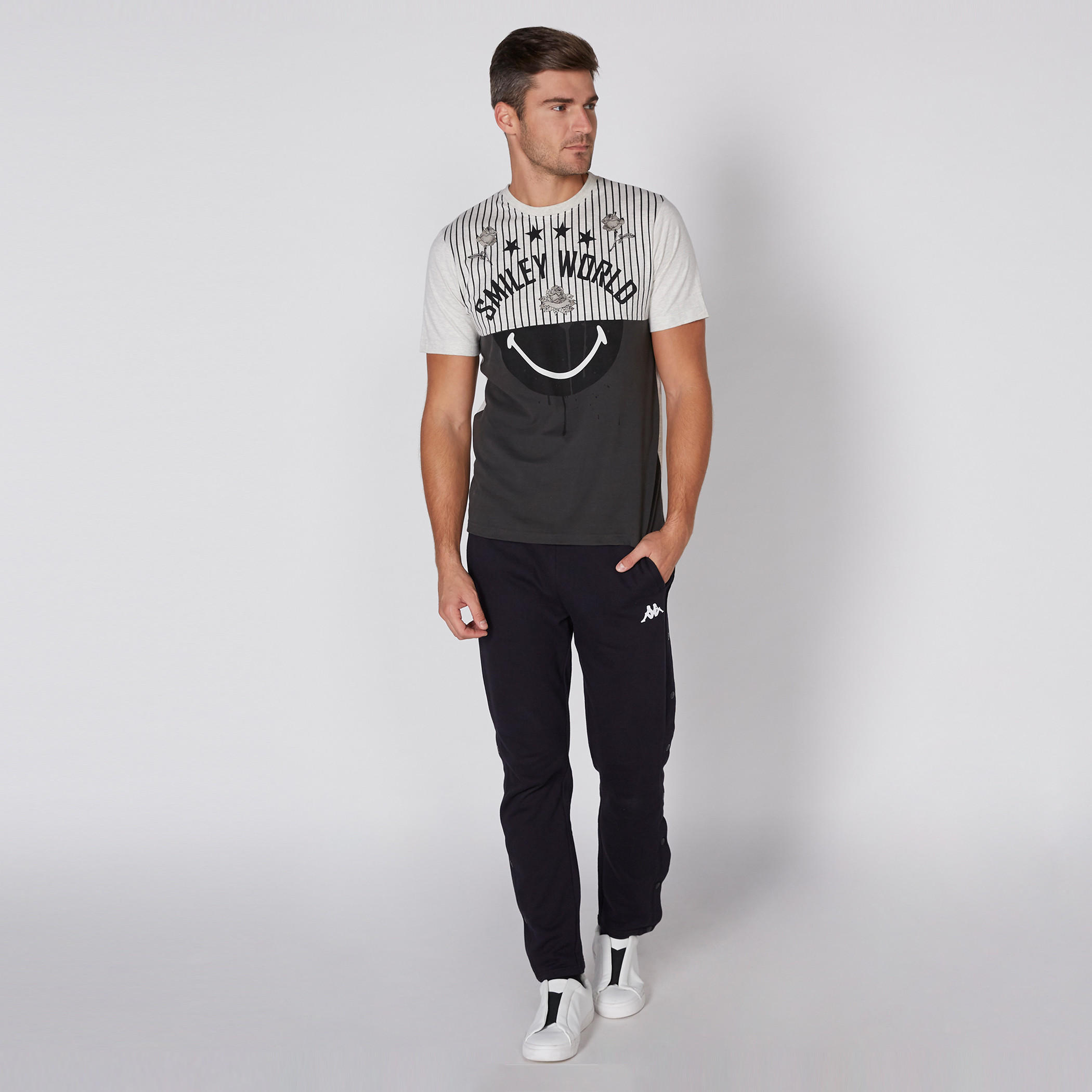 Smiley World Printed T-Shirt with Round Neck and Short Sleeves-men-clothing-tshirtsandpolos-tshirts-image-1