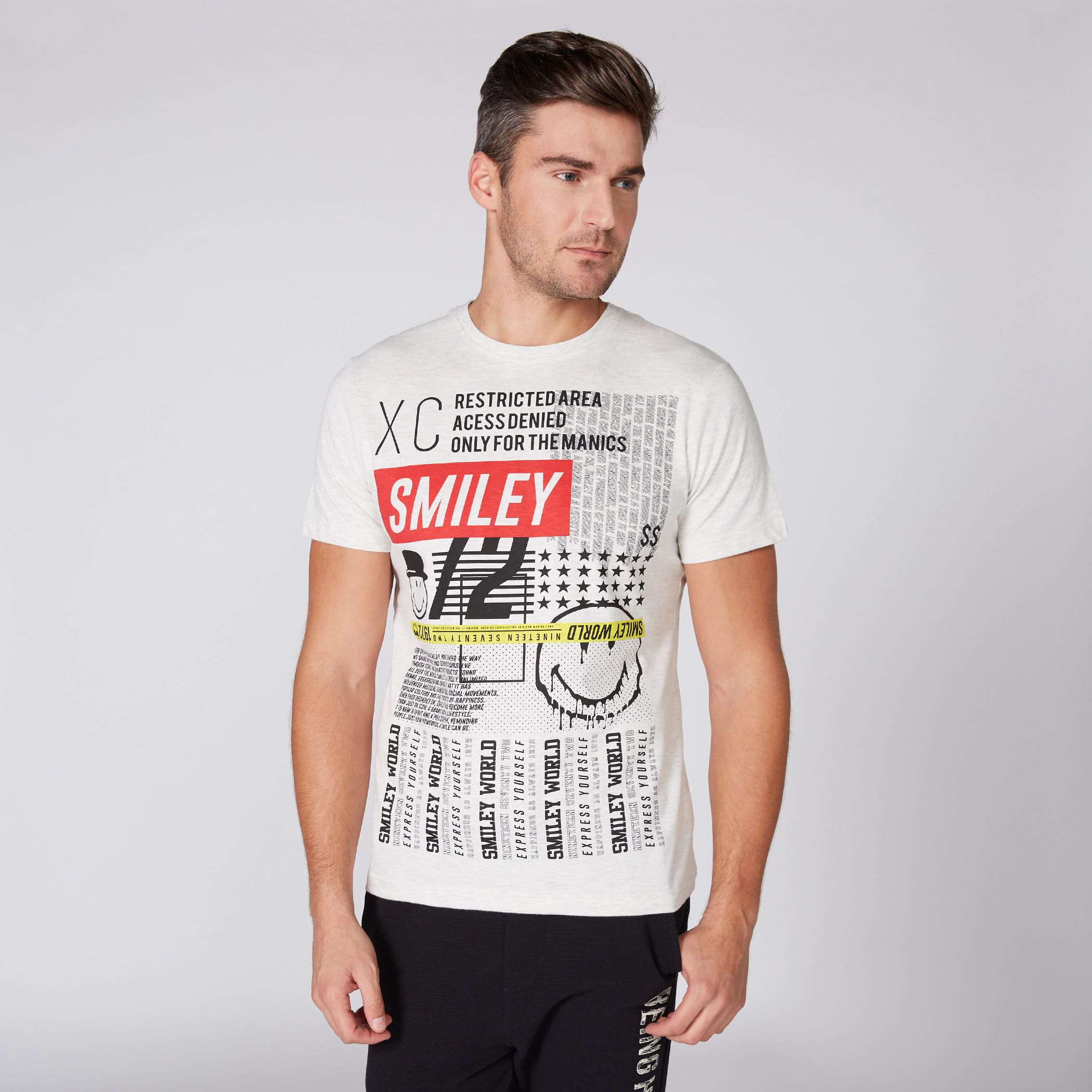 Smiley World Printed T-Shirt with Round Neck and Short Sleeves-men-clothing-tshirtsandpolos-tshirts-image-1