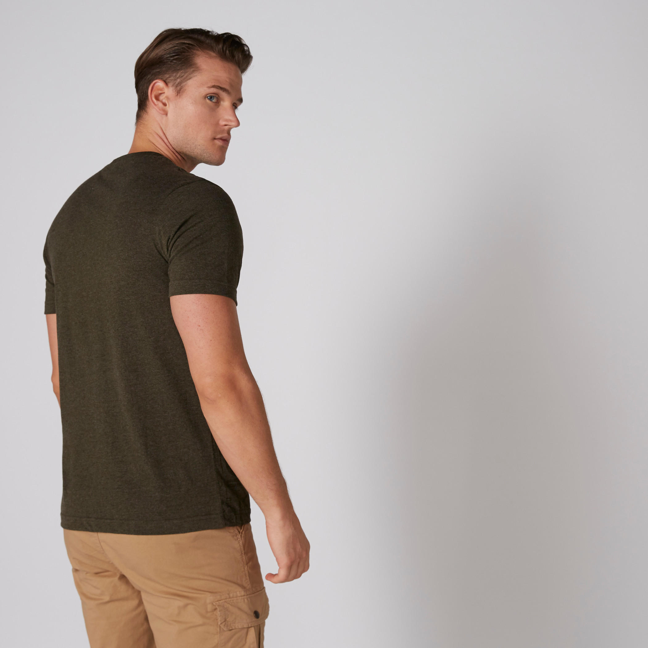 تيشيرت بياقة مستديرة وأكمام قصيرة وطبعات سمايلي وورلد-men-clothing-tshirtsandpolos-tshirts-image-2