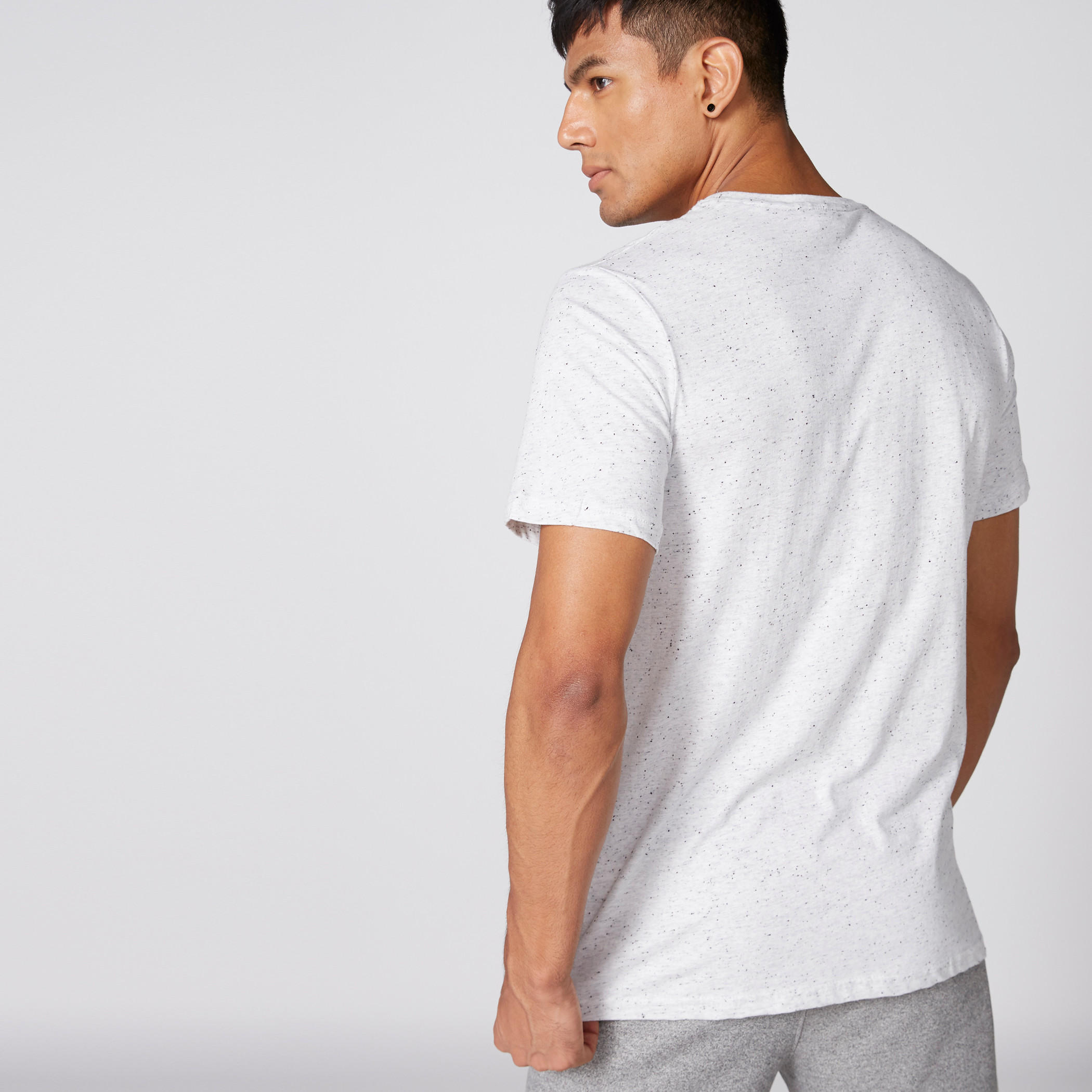 تيشيرت بياقة مستديرة وأكمام قصيرة وطبعات سمايلي وورلد-men-clothing-tshirtsandpolos-tshirts-image-2