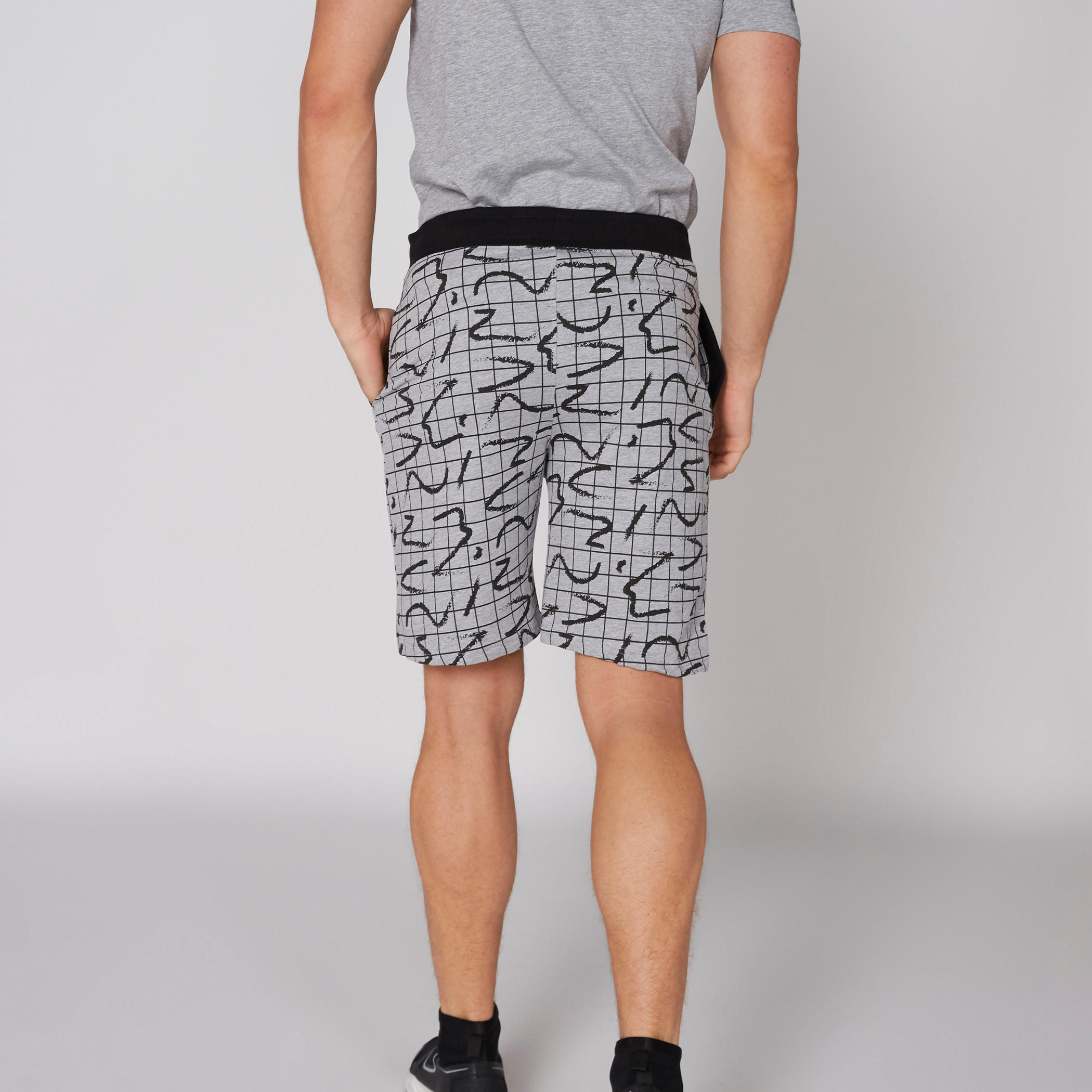 شورت بطبعات سمايلي وورلد بخصر مطاطي-men-clothing-bottoms-shorts-image-2