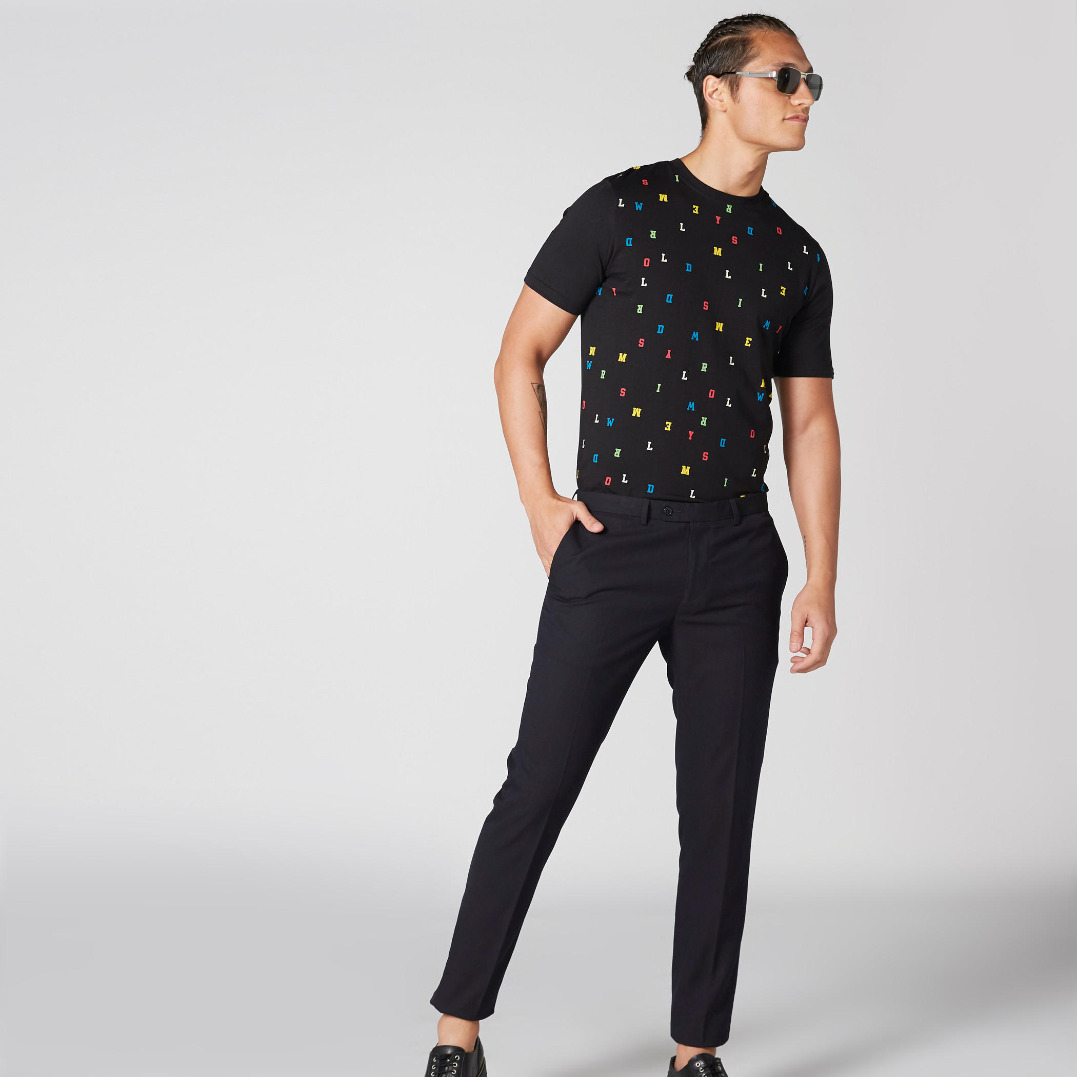 تيشيرت بياقة ضيّقة وأكمام قصيرة وطبعات سمايلي وورلد-men-clothing-tshirtsandpolos-tshirts-image-3