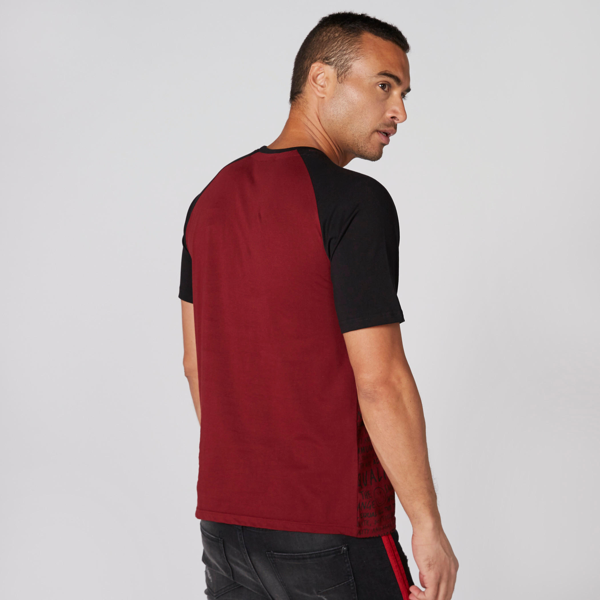 Smiley World Printed T-Shirt with Crew Neck and Raglan Sleeves-men-clothing-tshirtsandpolos-tshirts-image-2