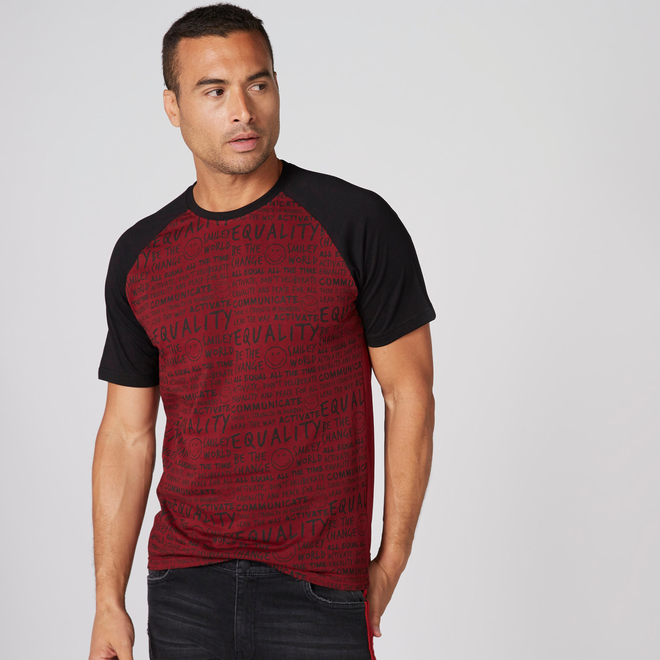 Smiley World Printed T-Shirt with Crew Neck and Raglan Sleeves-men-clothing-tshirtsandpolos-tshirts-image-3