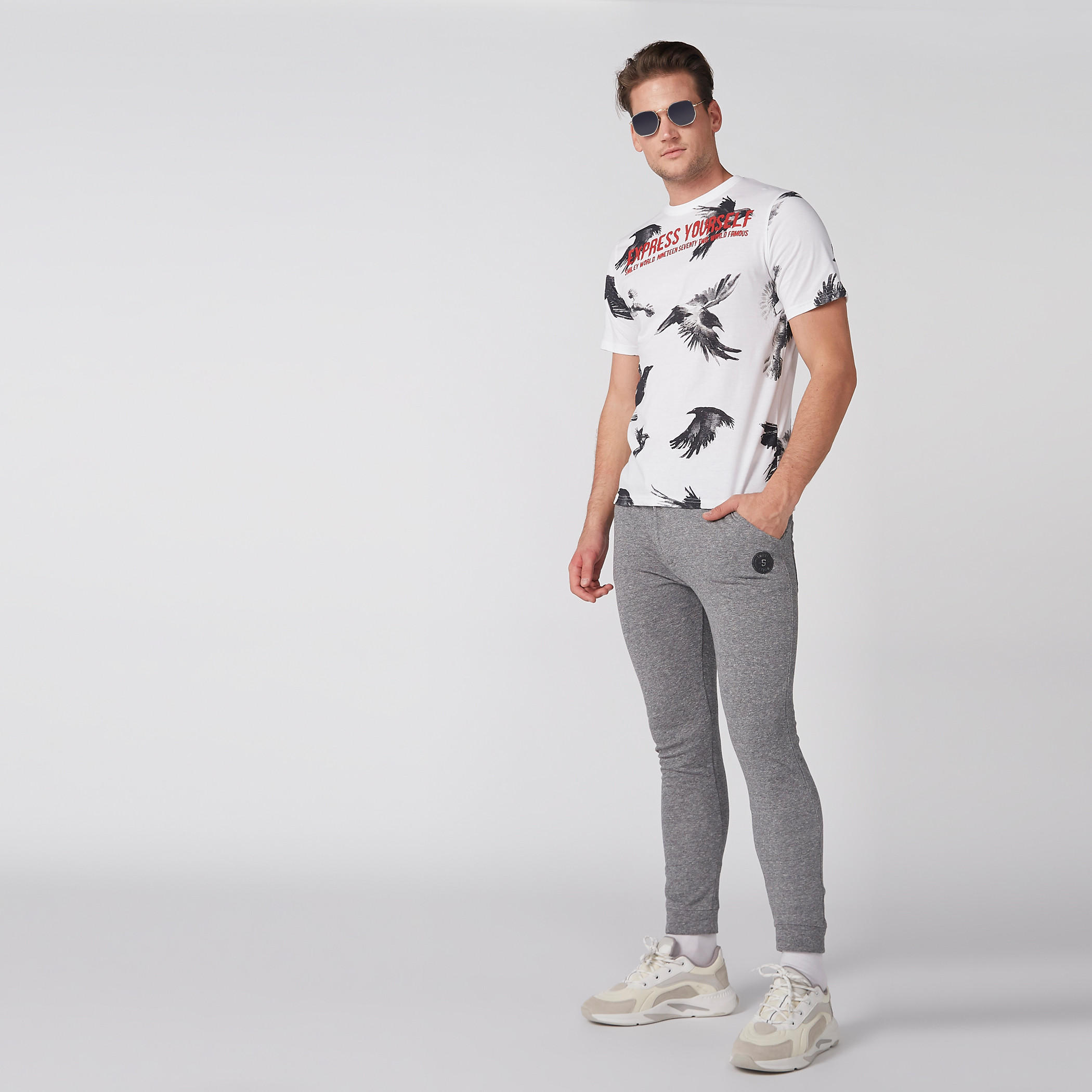 Smiley World Printed T-Shirt with Crew Neck and Short Sleeves-men-clothing-tshirtsandpolos-tshirts-image-1