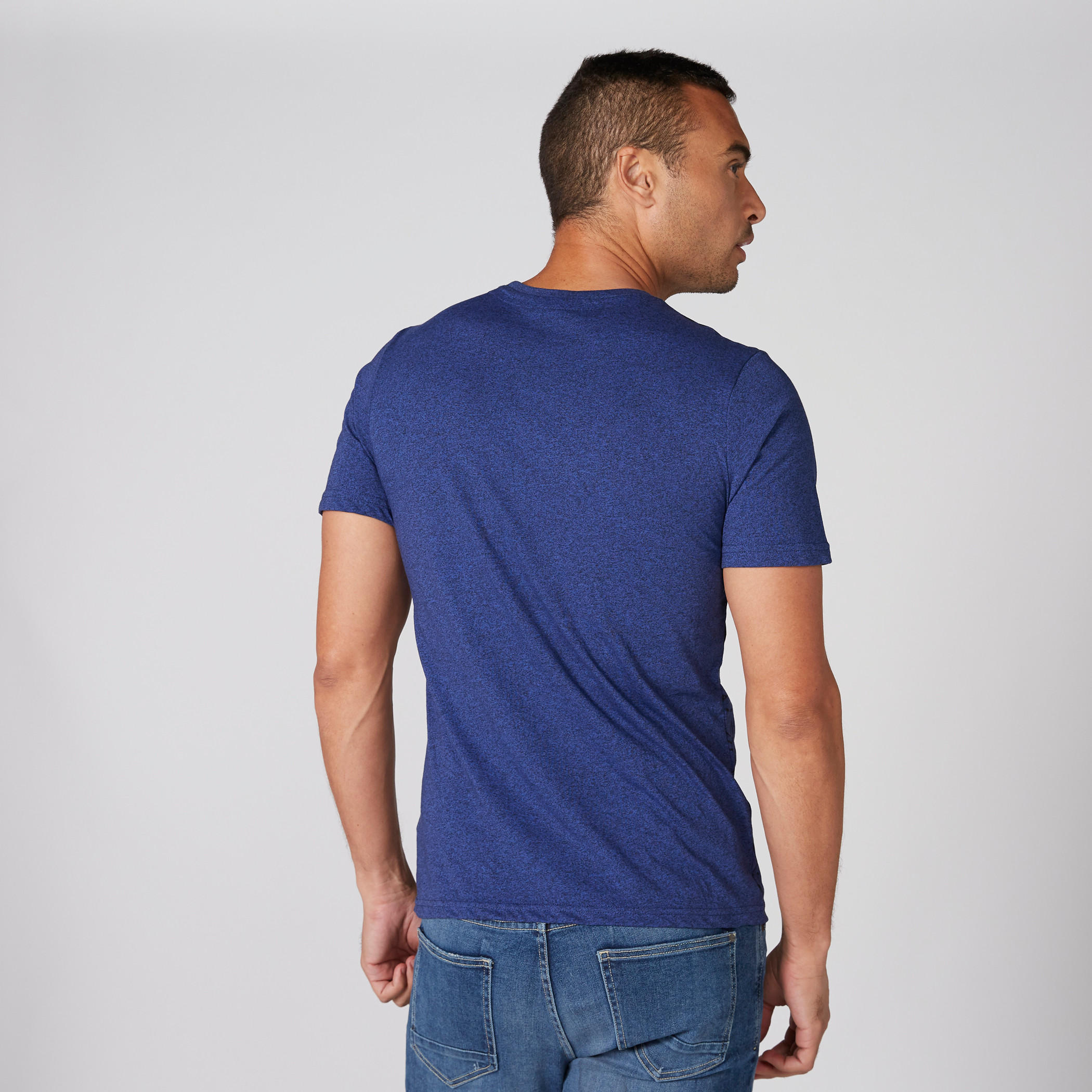 تيشيرت بياقة ضيّقة وأكمام قصيرة وطبعات سمايلي وورلد-men-clothing-tshirtsandpolos-tshirts-image-2