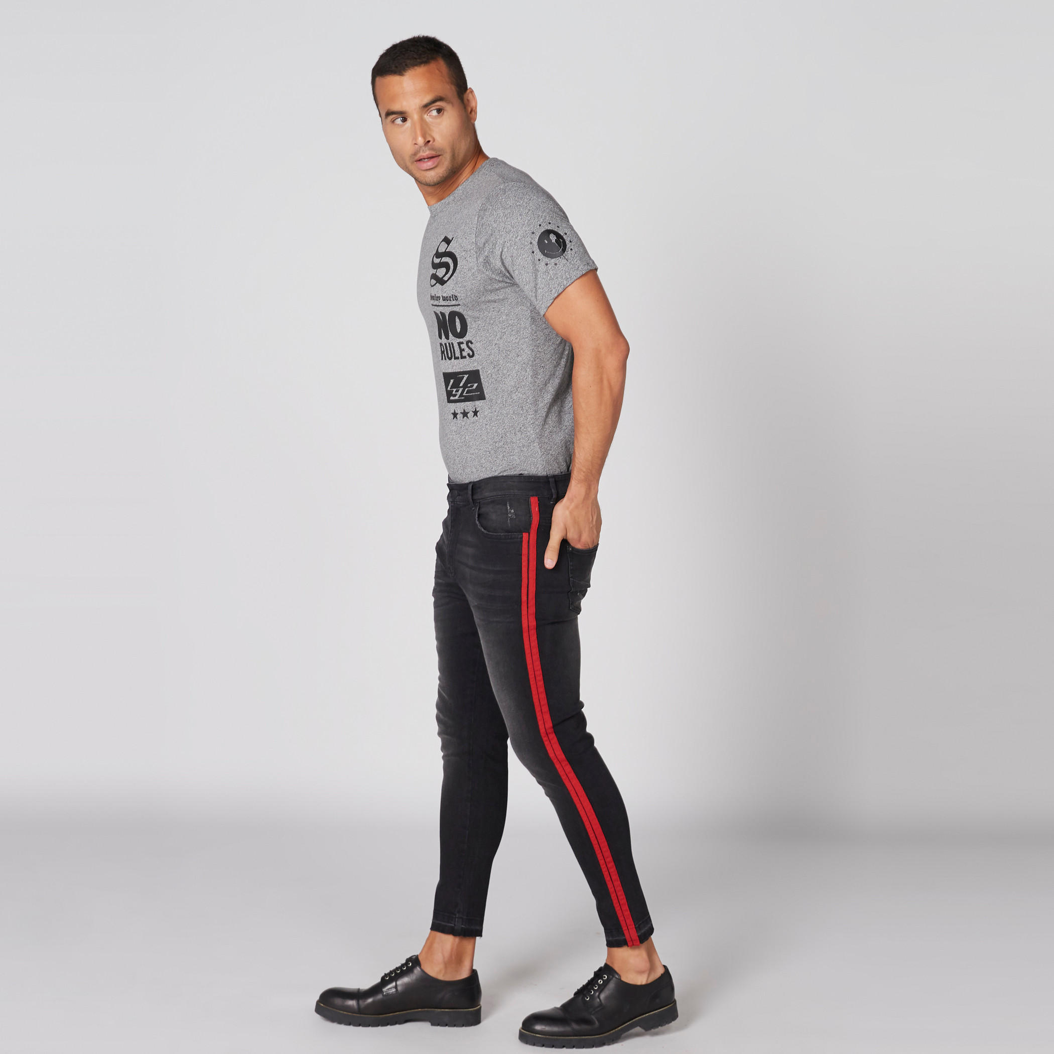 Smiley World Printed T-Shirt with Crew Neck and Short Sleeves-men-clothing-tshirtsandpolos-tshirts-image-3