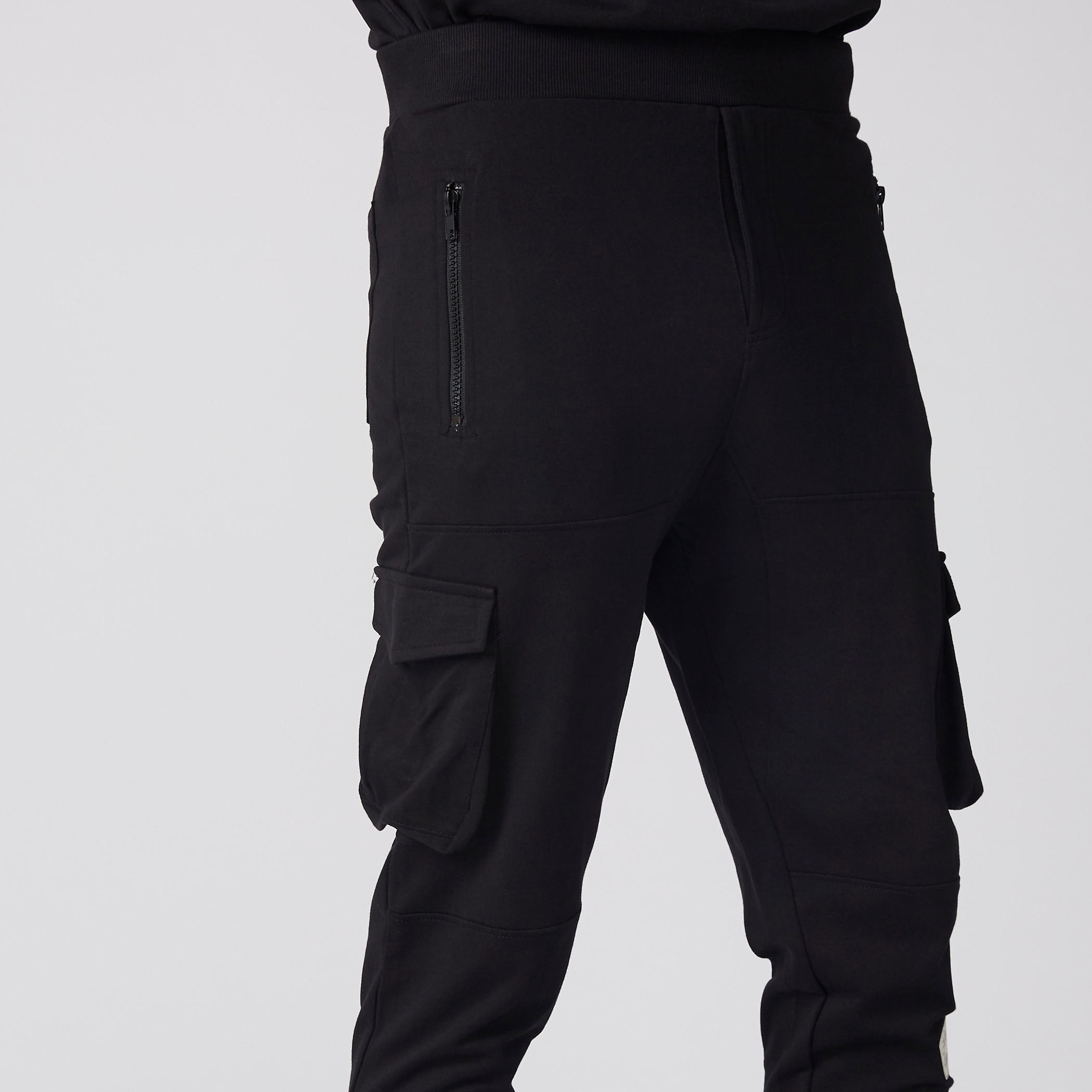 بنطال رياضي طويل بجيوب وطبعات سمايلي وورلد-men-clothing-bottoms-joggers-image-1
