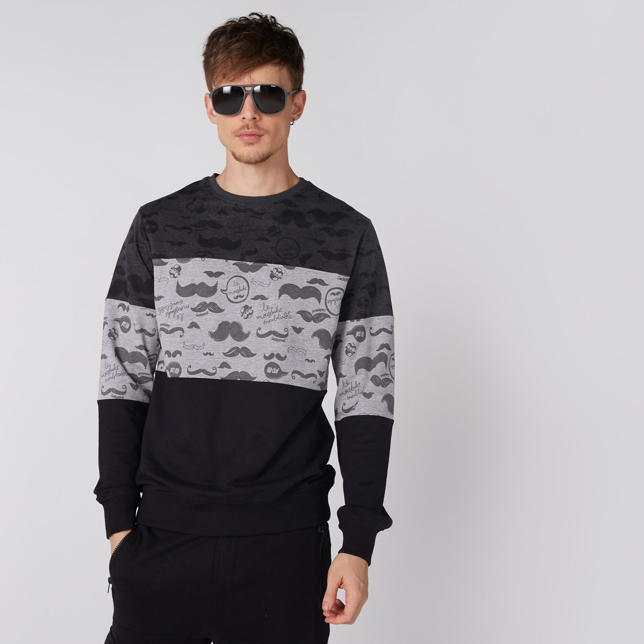 سويت شيرت بأكمام طويلة وطبعات سمايلي وورلد-men-winterwear-hoodiesandsweatshirts-image-3