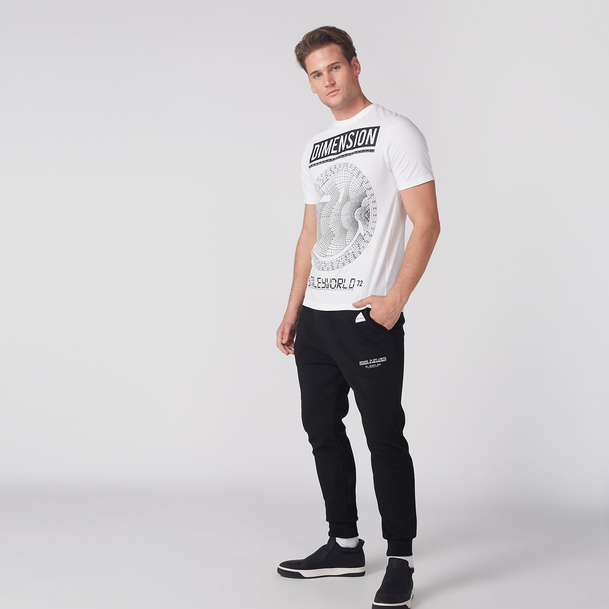 Smiley World Printed T-Shirt with Crew Neck and Short Sleeves-men-clothing-tshirtsandpolos-tshirts-image-1