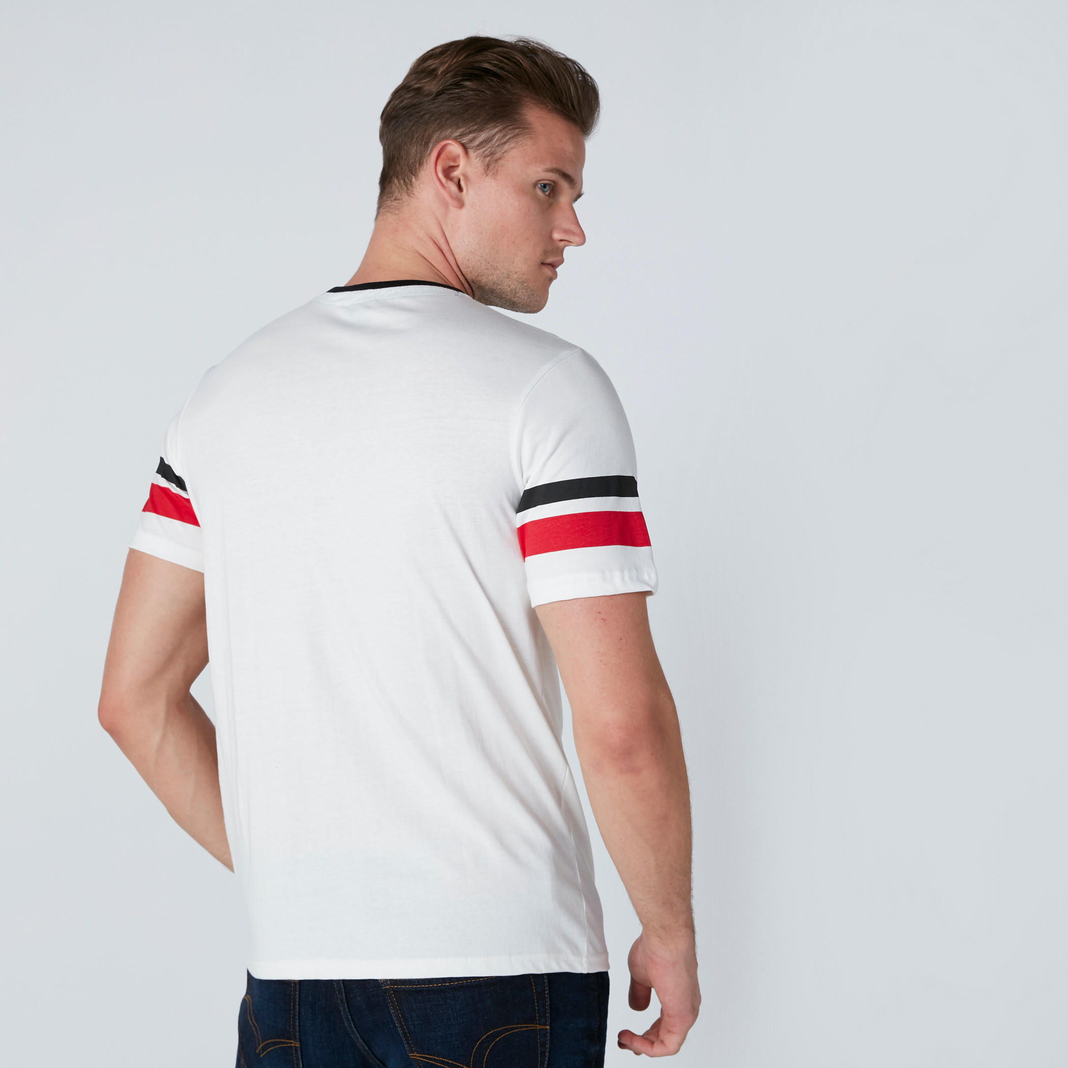 تيشيرت بياقة ضيّقة وطبعات سمايلي وورلد-men-clothing-tshirtsandpolos-tshirts-image-2