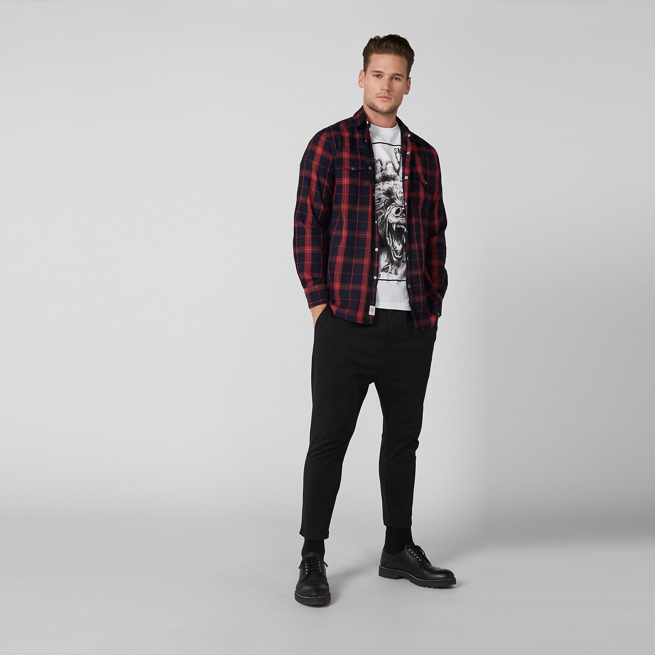تيشيرت سليم بأكمام قصيرة وطبعات سمايلي وورلد-men-clothing-tshirtsandpolos-tshirts-image-2