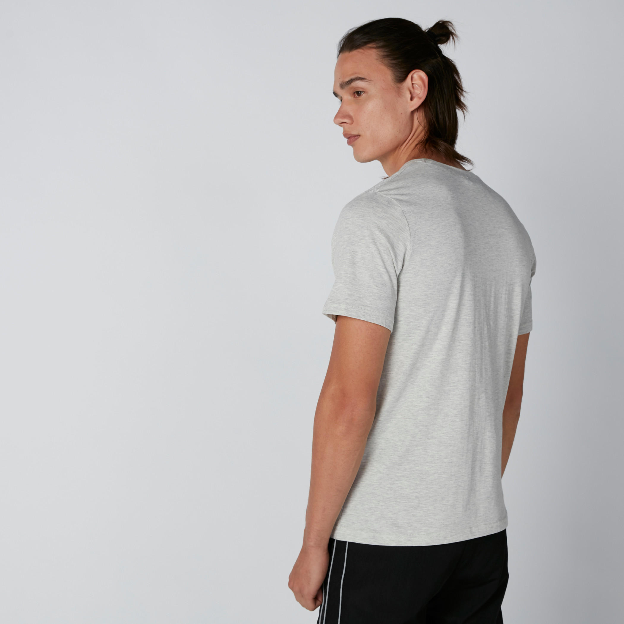 تيشيرت مقلّم بأكمام قصيرة من سمايلي وورلد-men-clothing-tshirtsandpolos-tshirts-image-3