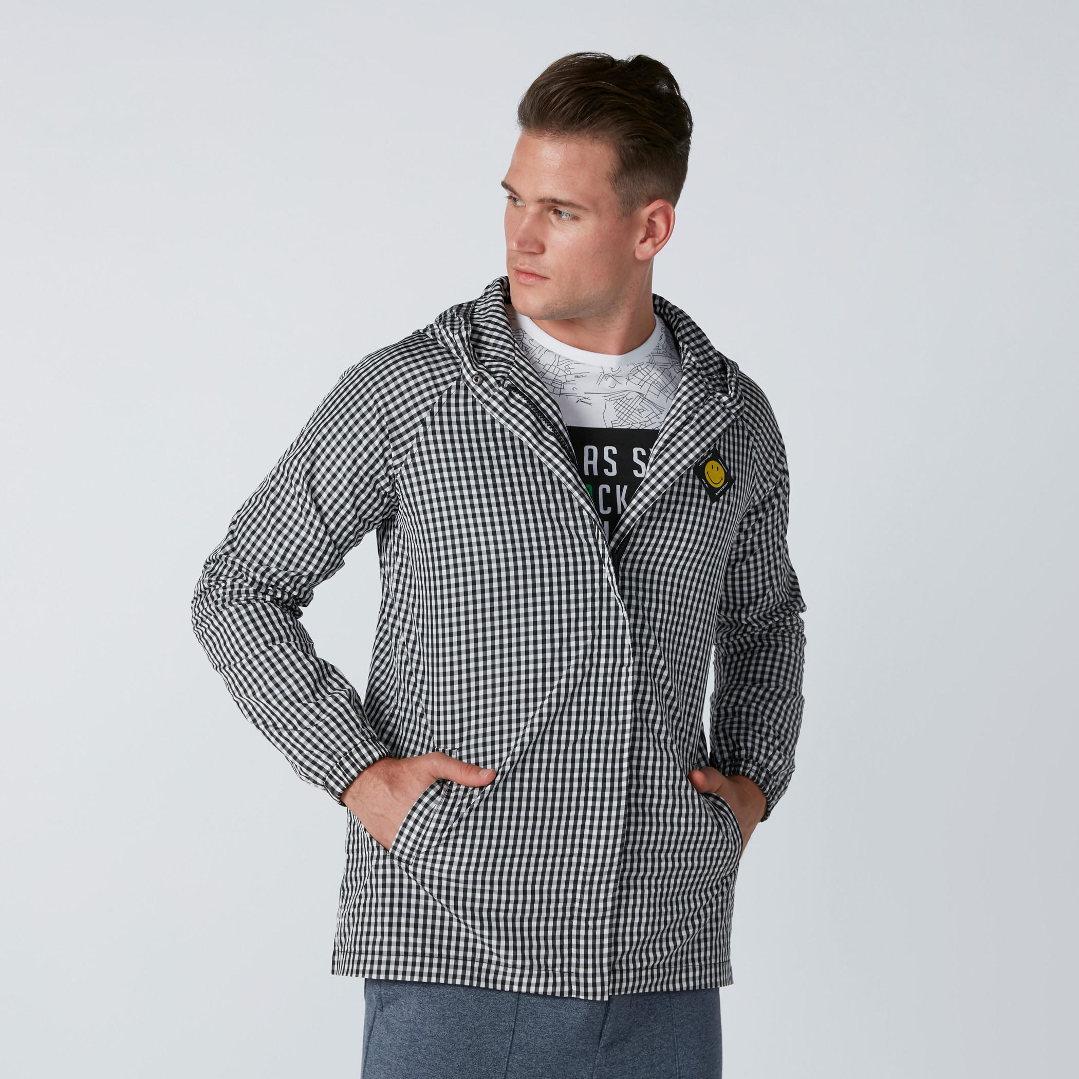 جاكيت كاروهات بسحّاب إغلاق من سمايلي وورلد-men-clothing-jacketsandblazers-jackets-image-1