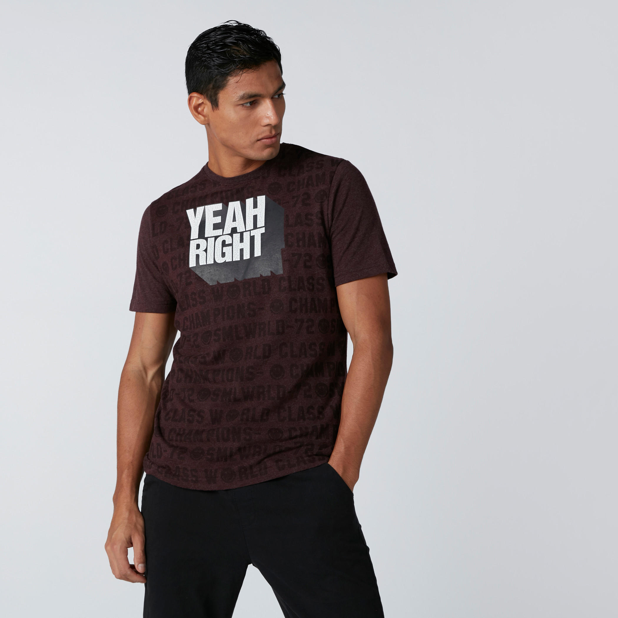 تيشيرت بأكمام قصيرة وطبعات سمايلي وورلد-men-clothing-tshirtsandpolos-tshirts-image-1