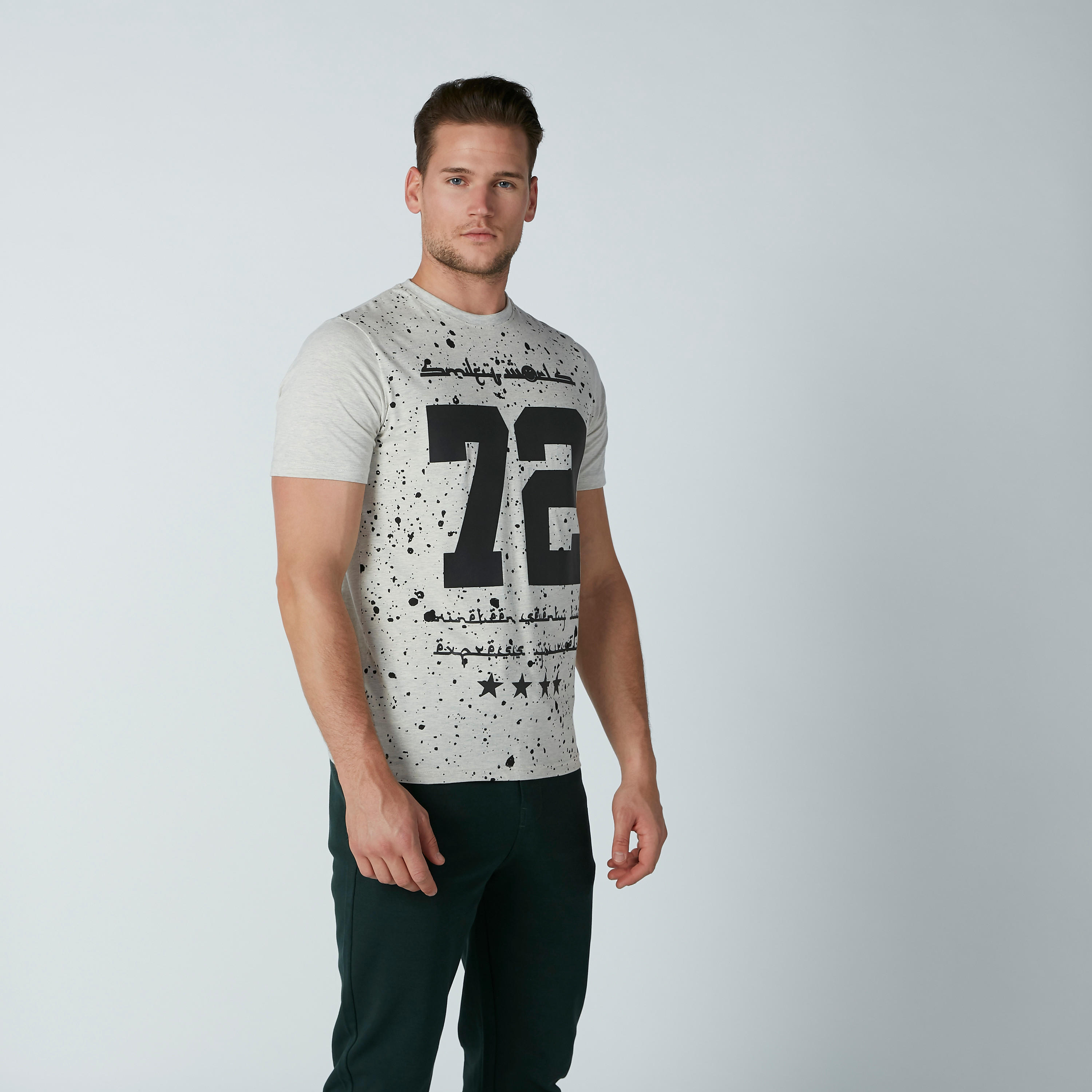 تيشيرت بأكمام قصيرة وطبعات سمايلي وورلد-men-clothing-tshirtsandpolos-tshirts-image-2