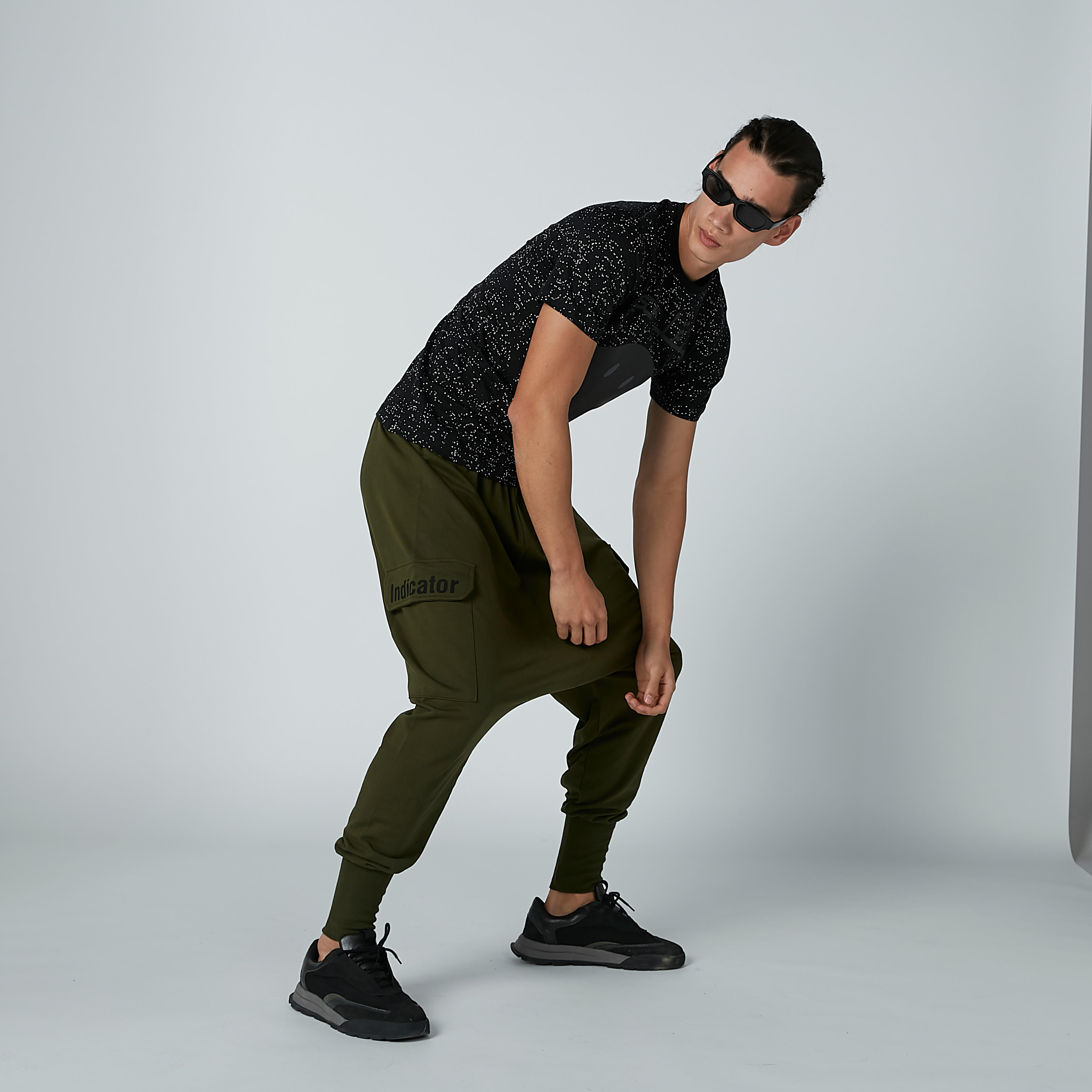 تيشيرت بأكمام قصيرة وياقة مستديرة وطبعات سمايلي وورلد-men-clothing-tshirtsandpolos-tshirts-image-4