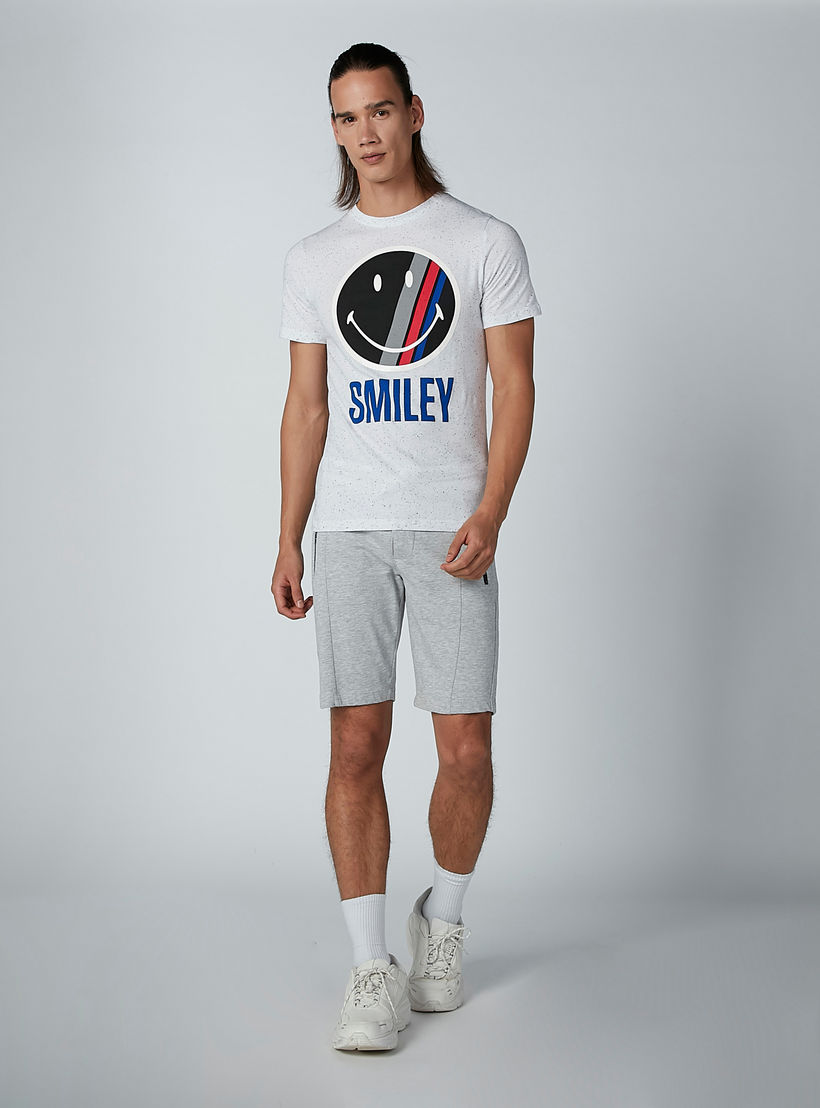 تيشيرت بياقة مستديرة وأكمام قصيرة وطبعات سمايلي وورلد-men-clothing-tshirtsandpolos-tshirts-image-1