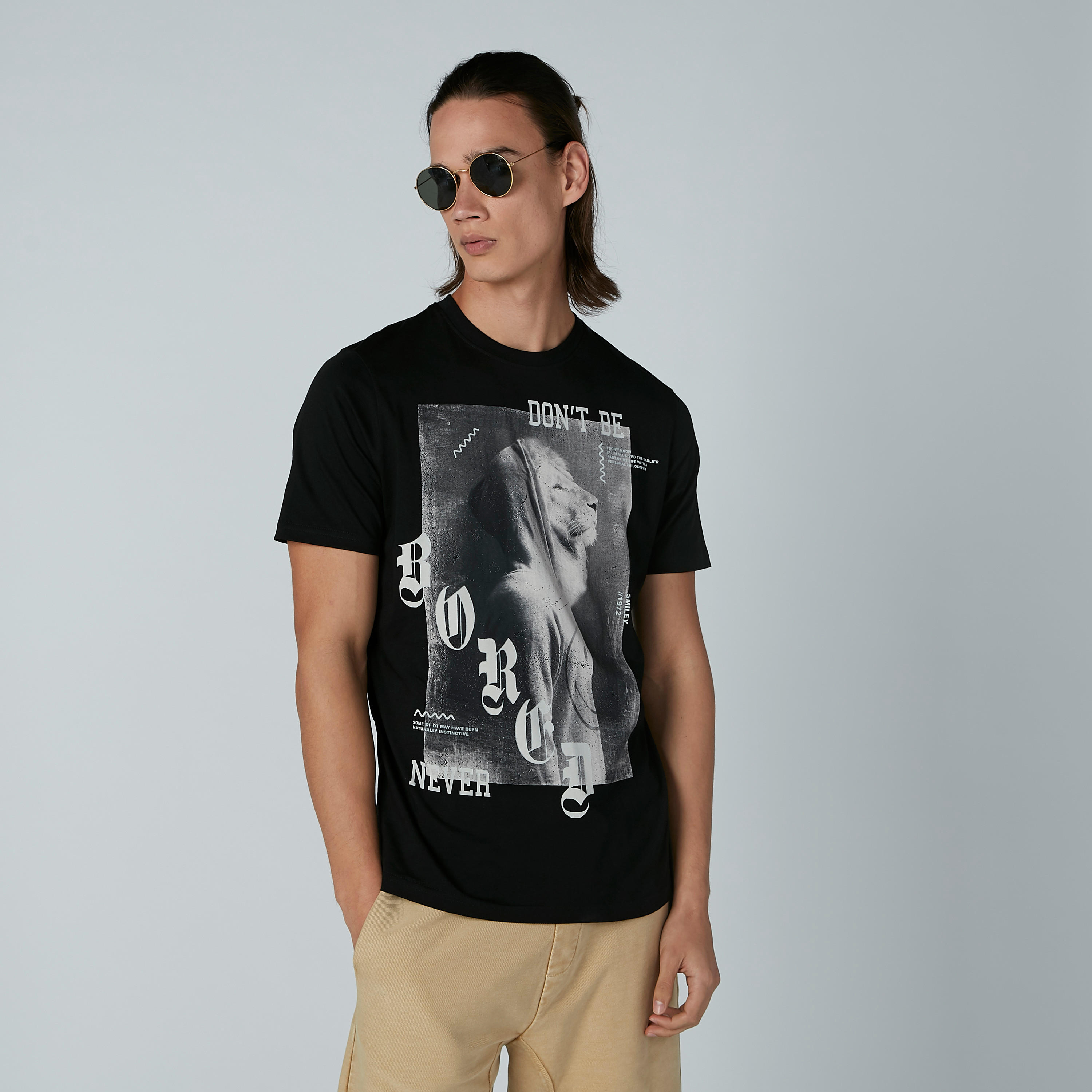 تيشيرت بياقة مستديرة وأكمام قصيرة وطبعات سمايلي وورلد-men-clothing-tshirtsandpolos-tshirts-image-3